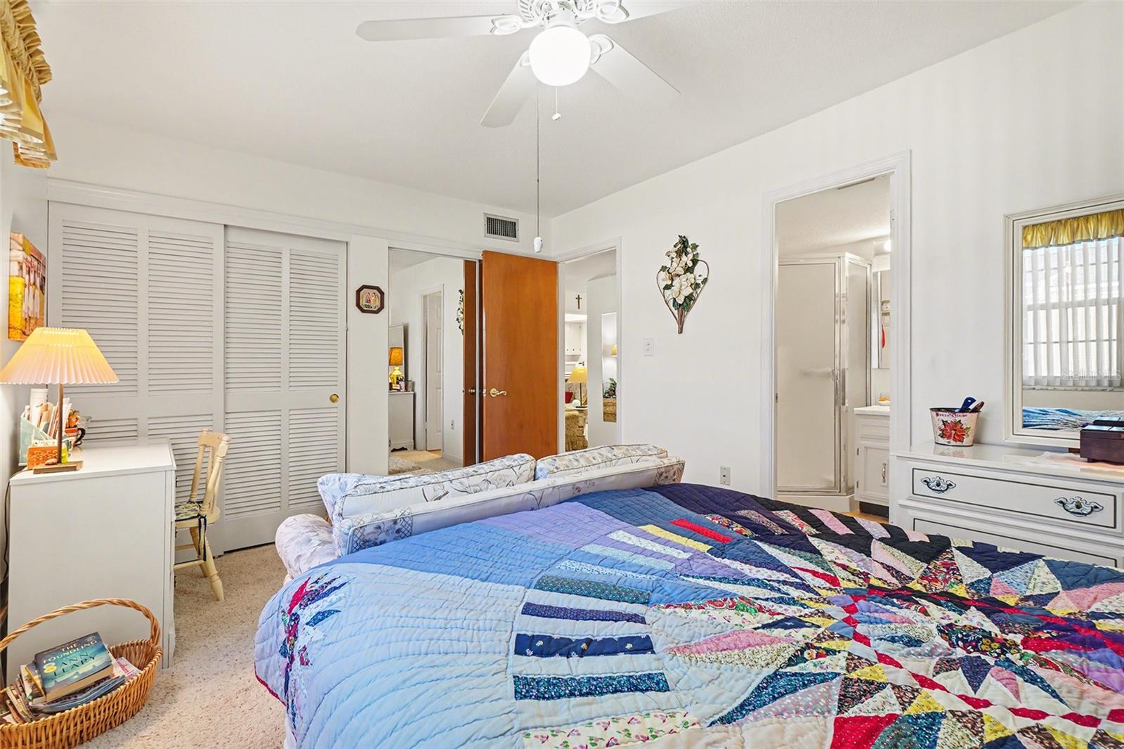 Image 20 of 37 For 4158 Tamiami Trail L4