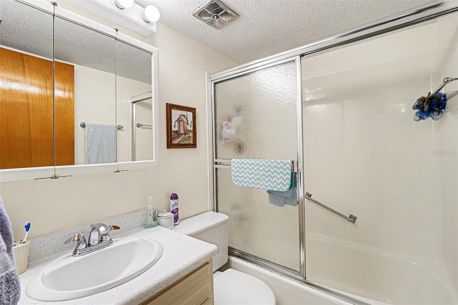 Image 24 of 37 For 4158 Tamiami Trail L4