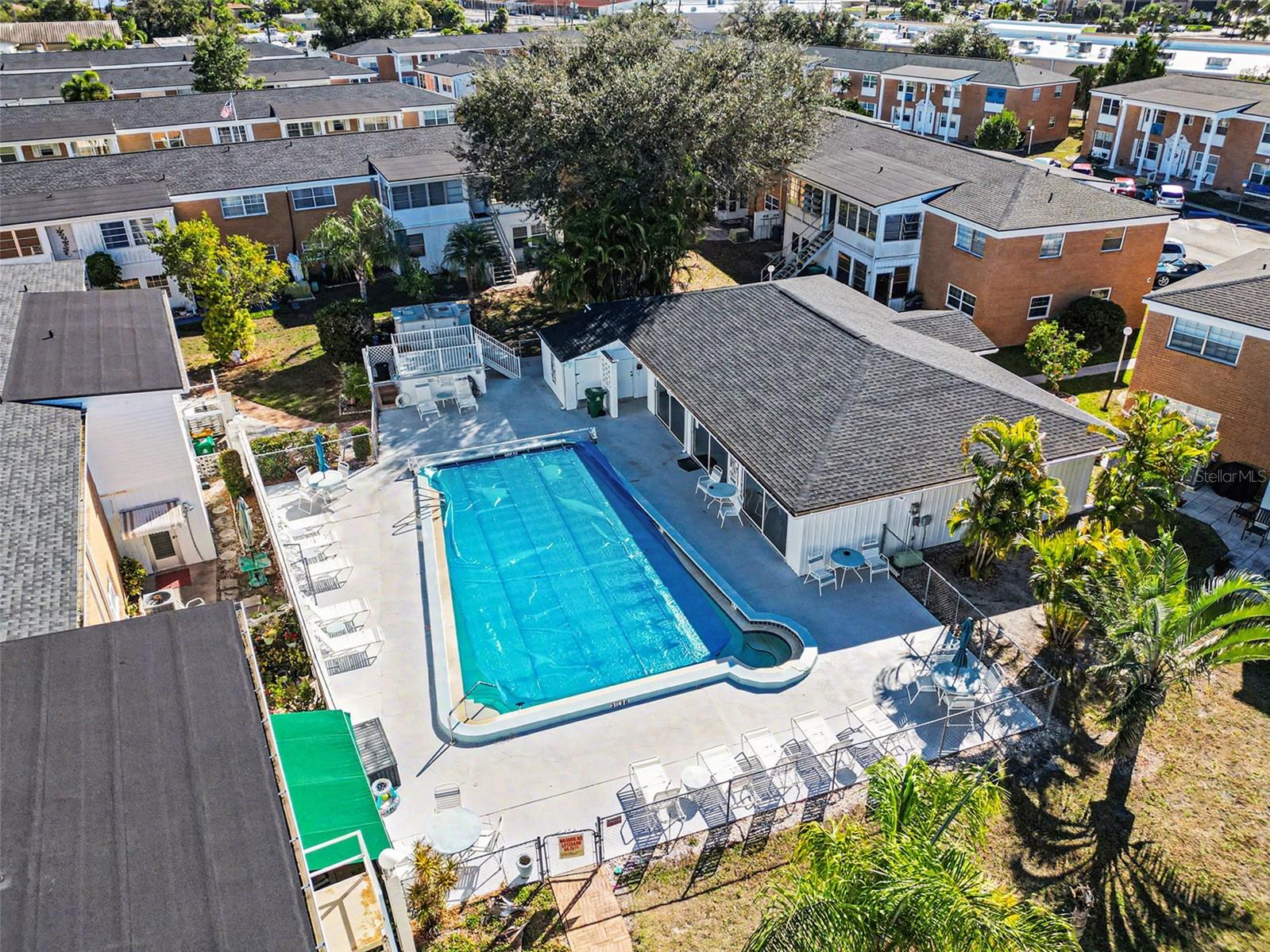 Image 30 of 37 For 4158 Tamiami Trail L4