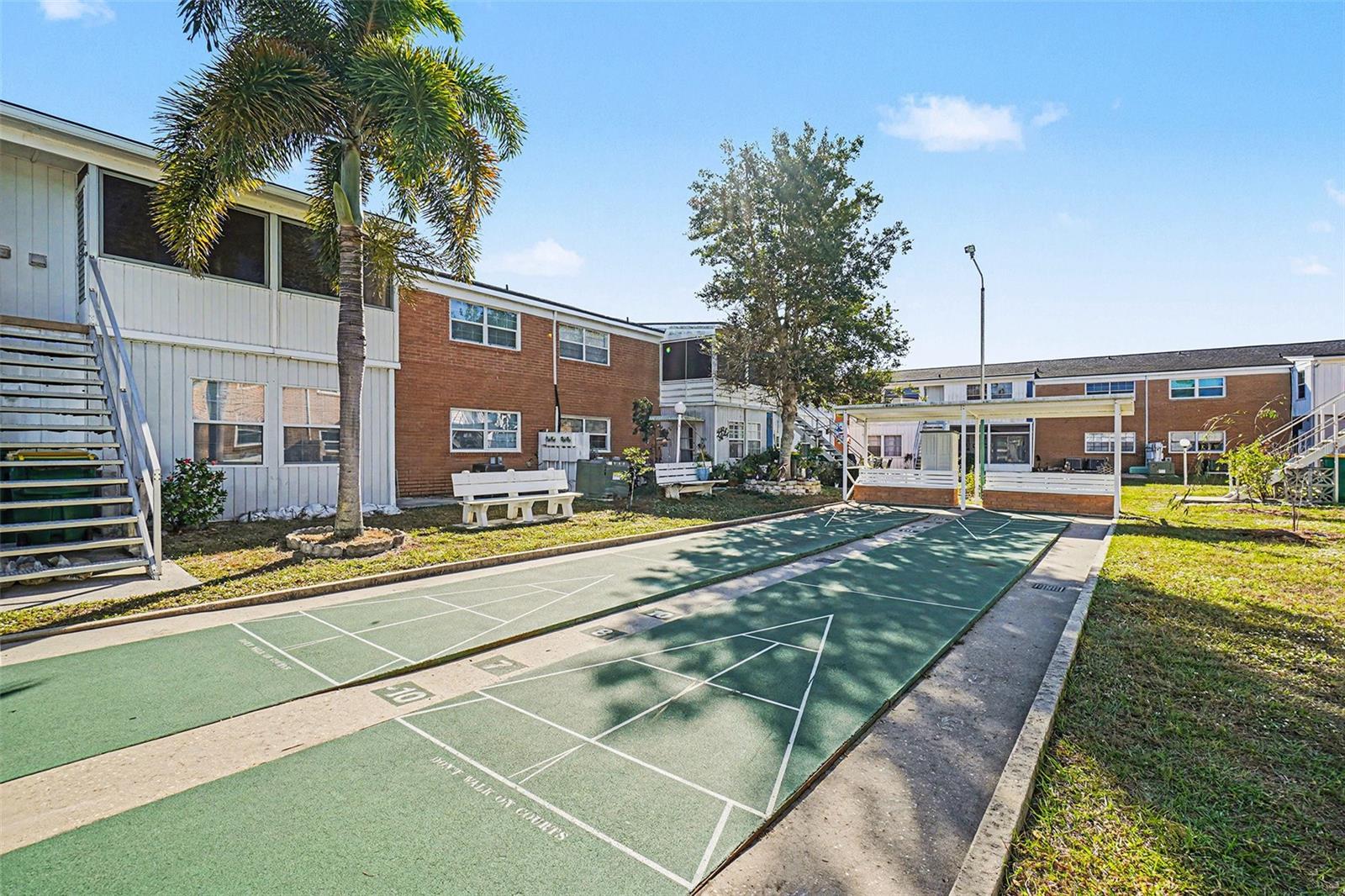 Image 31 of 37 For 4158 Tamiami Trail L4