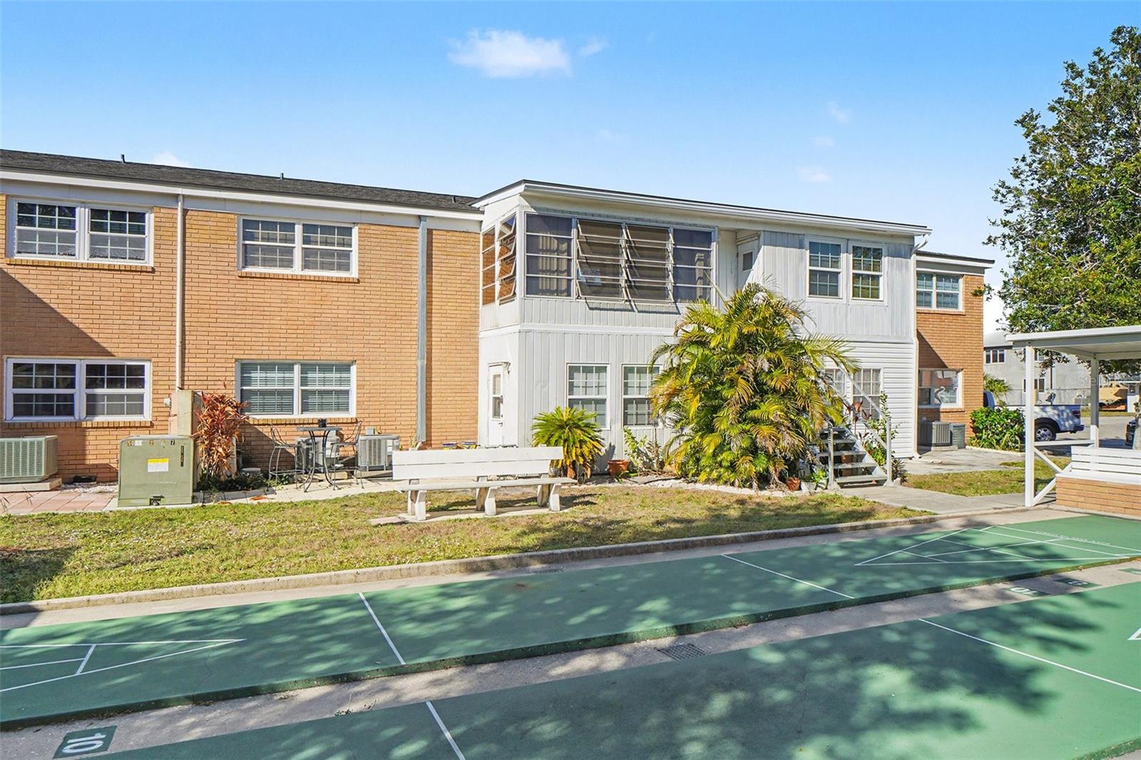 Image 36 of 37 For 4158 Tamiami Trail L4