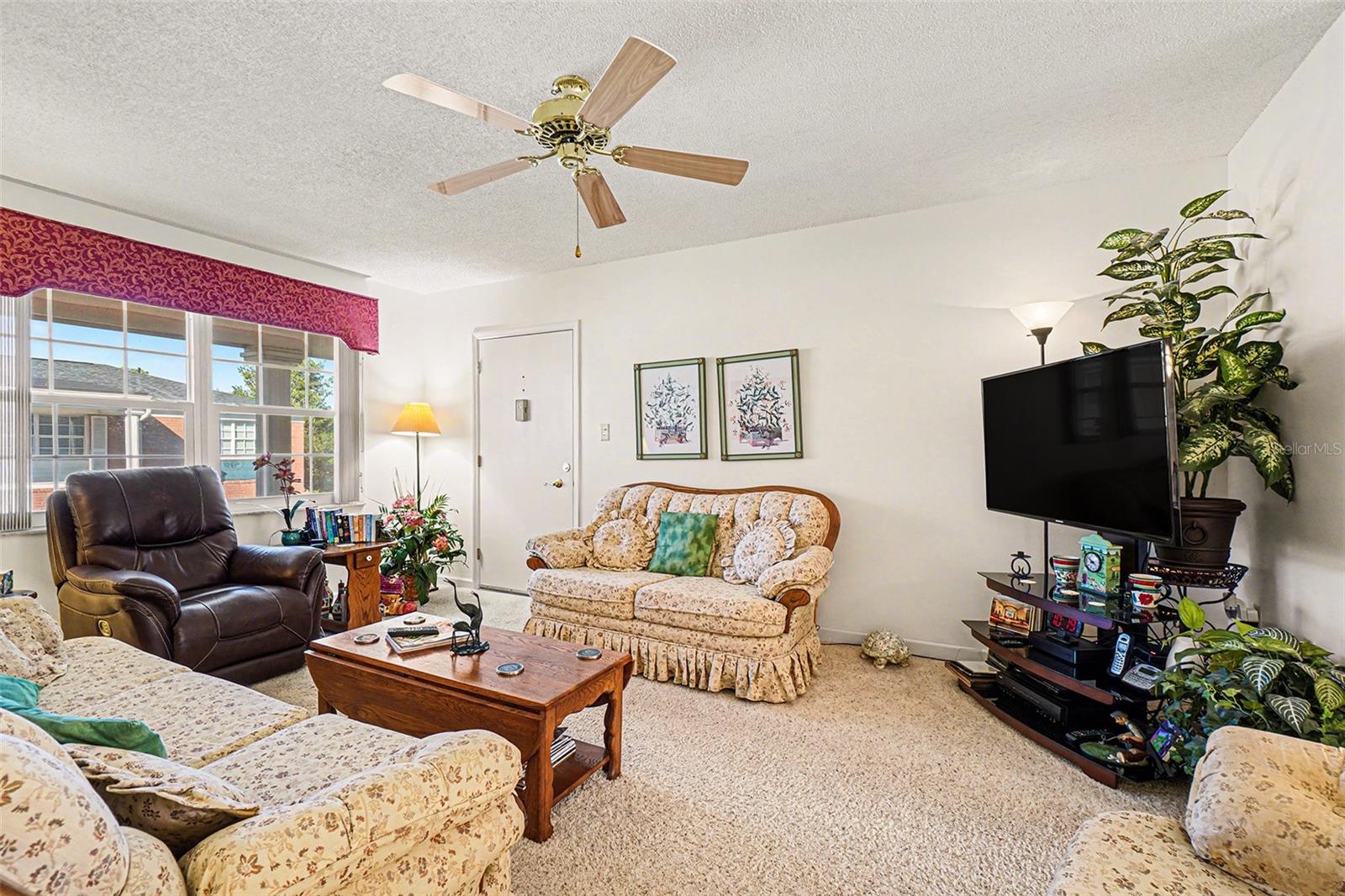 Image 6 of 37 For 4158 Tamiami Trail L4