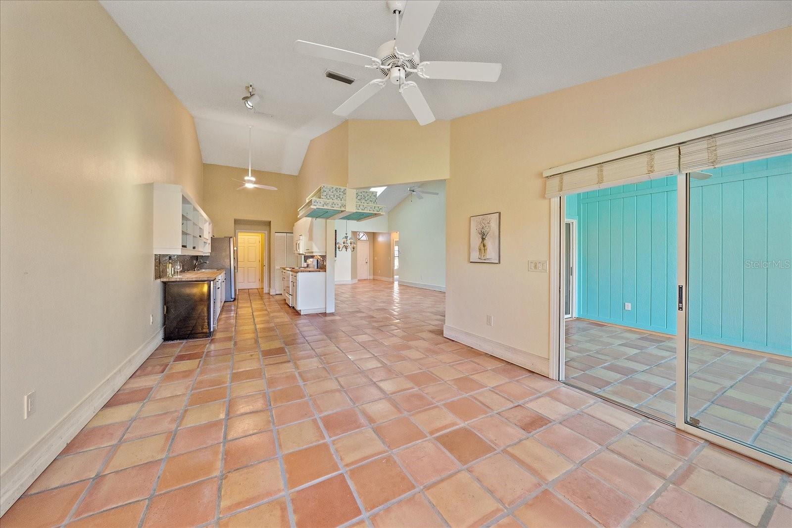 Image 20 of 46 For 3191 Lake Park Lane 2