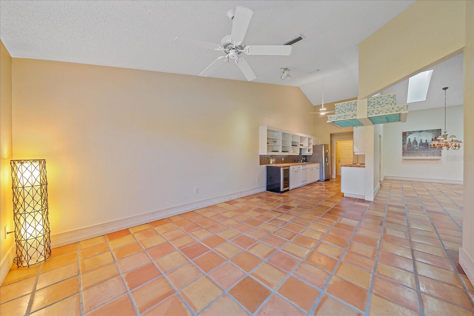 Image 21 of 46 For 3191 Lake Park Lane 2