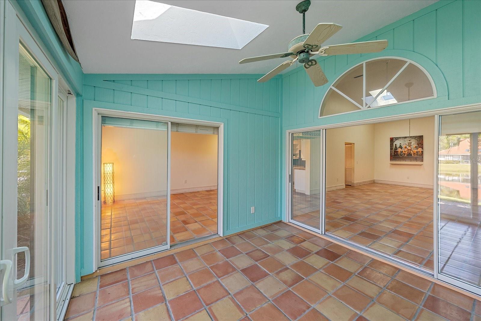 Image 38 of 46 For 3191 Lake Park Lane 2