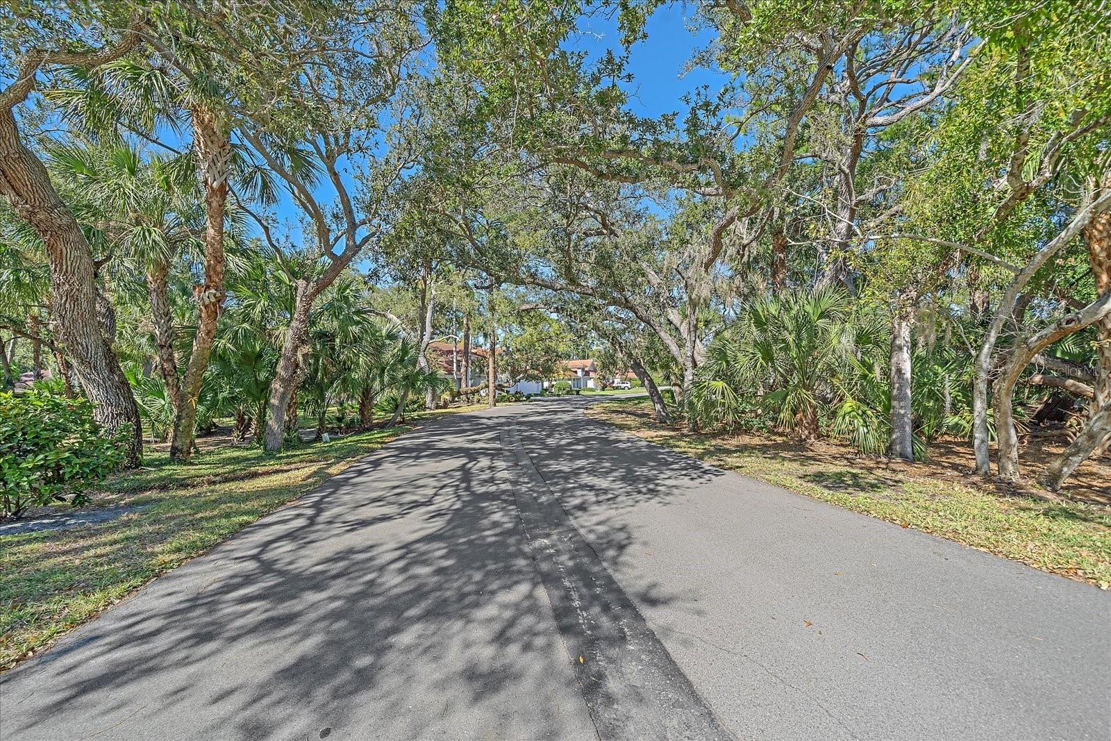 Image 42 of 46 For 3191 Lake Park Lane 2