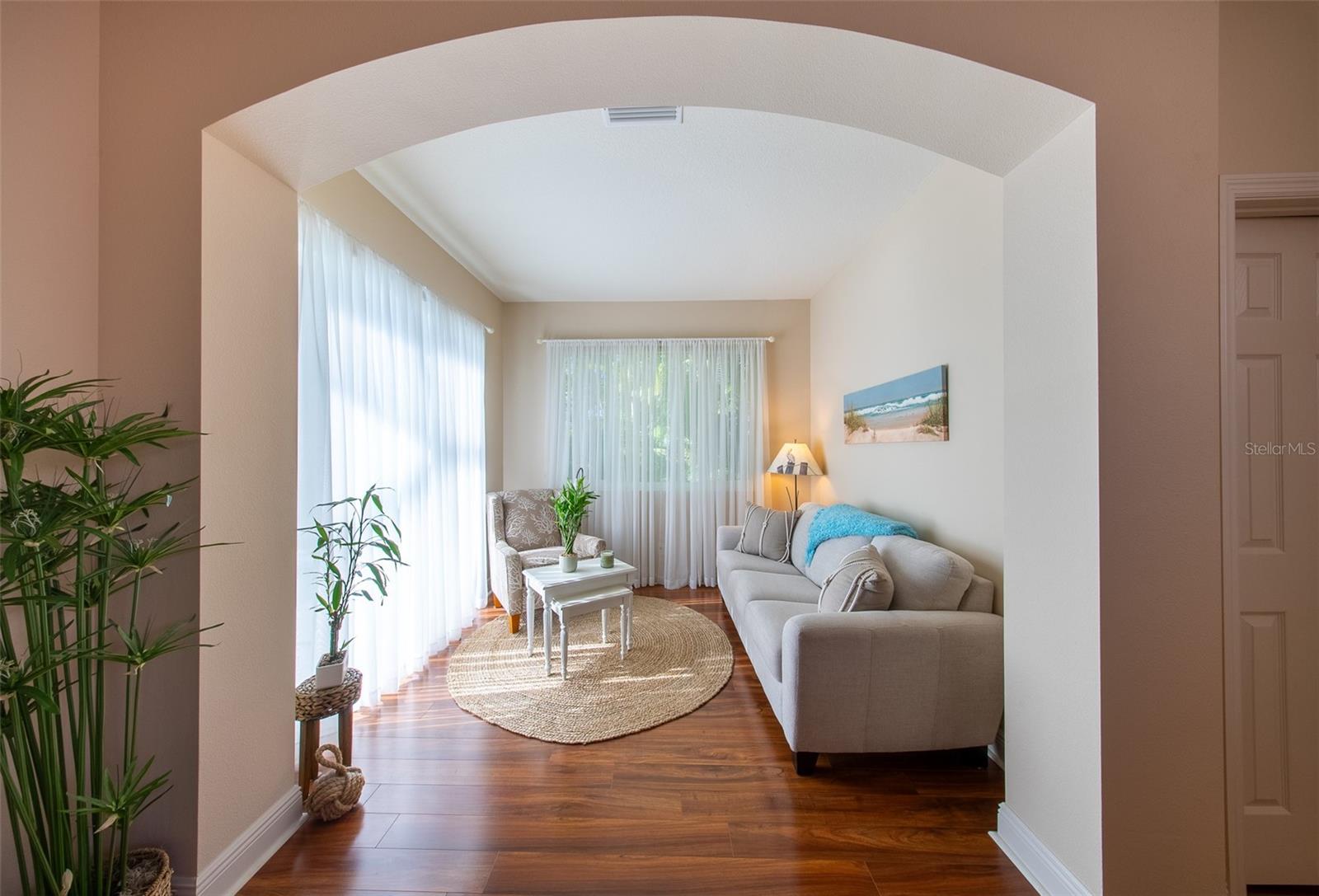 Image 18 of 39 For 570 Crane Prairie Way