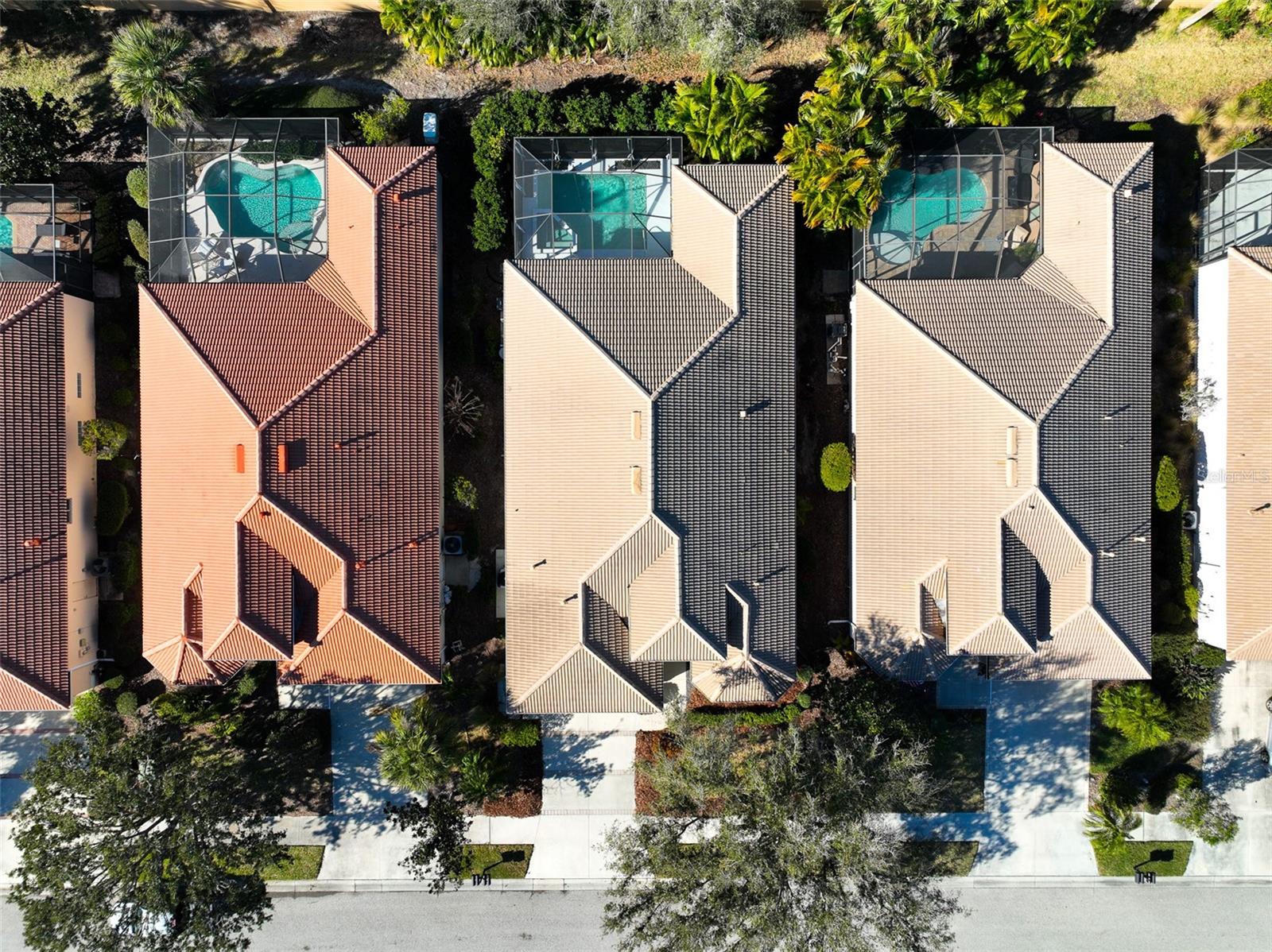 Image 35 of 39 For 570 Crane Prairie Way