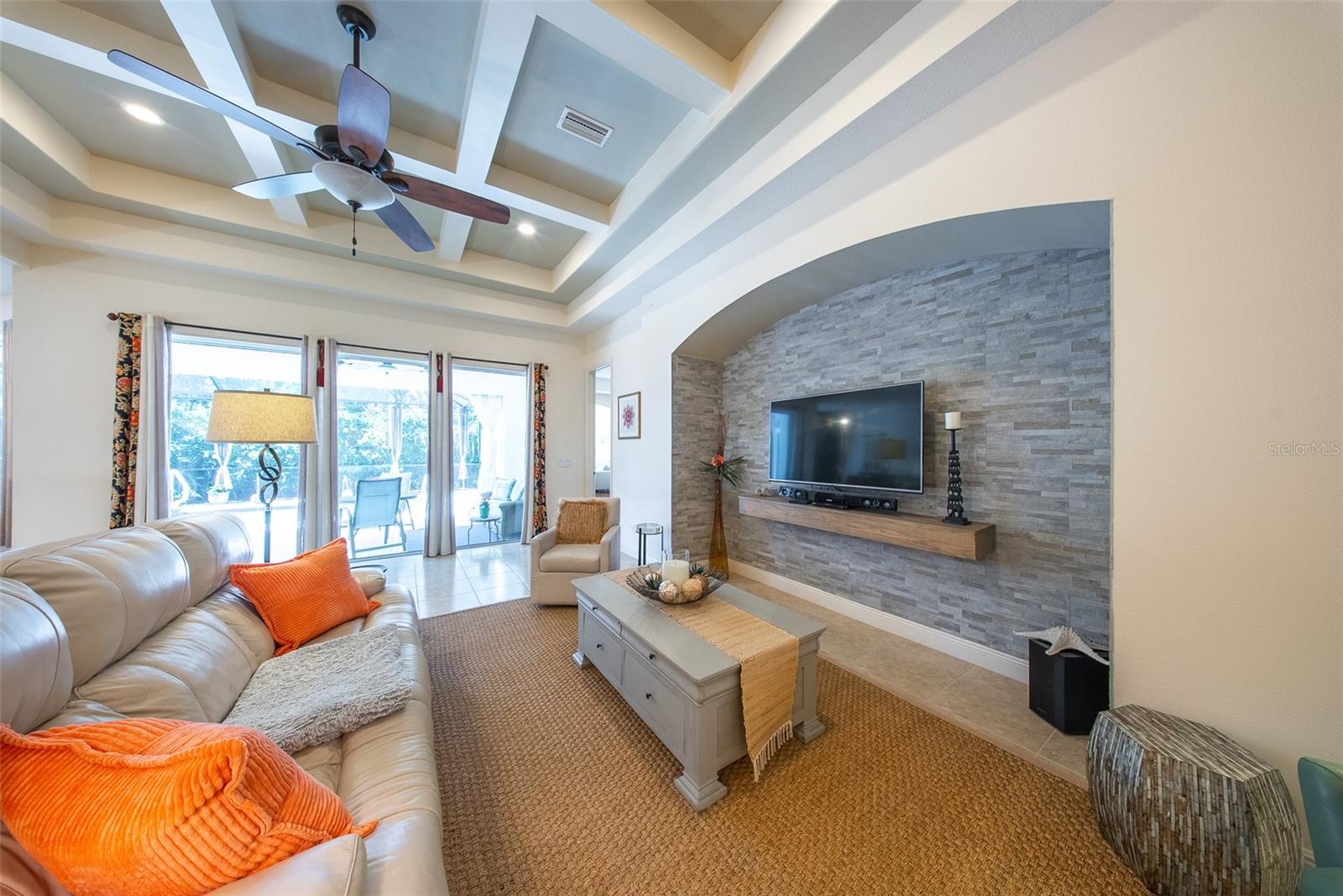 Image 5 of 39 For 570 Crane Prairie Way