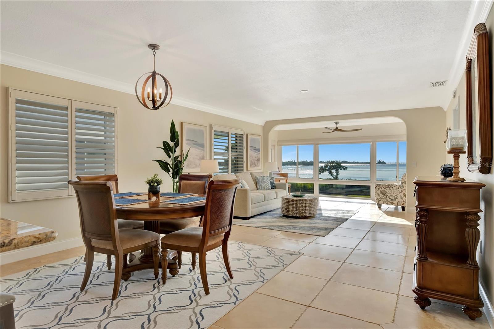 Image 12 of 68 For 4741 Independence Drive