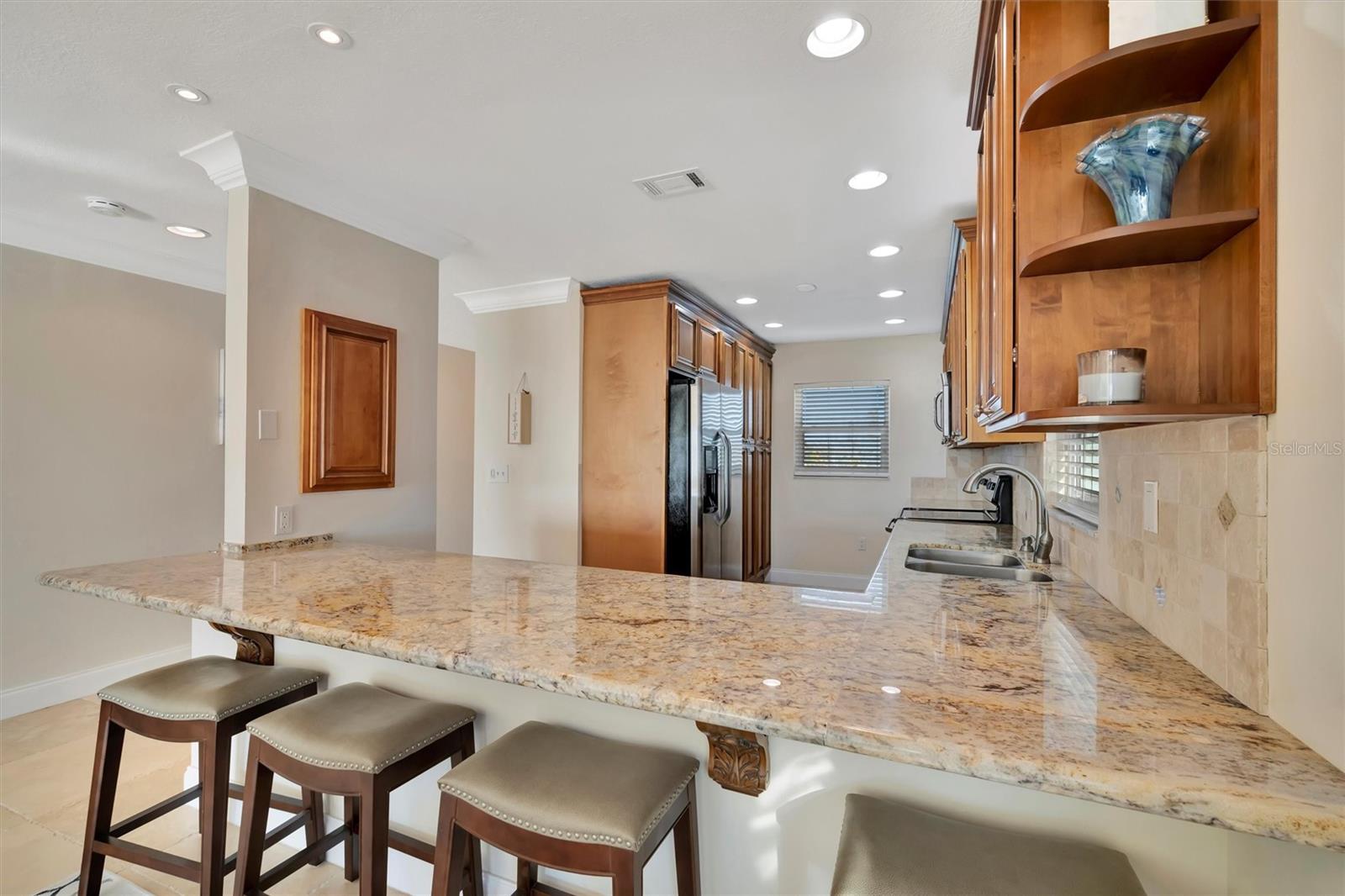 Image 18 of 68 For 4741 Independence Drive