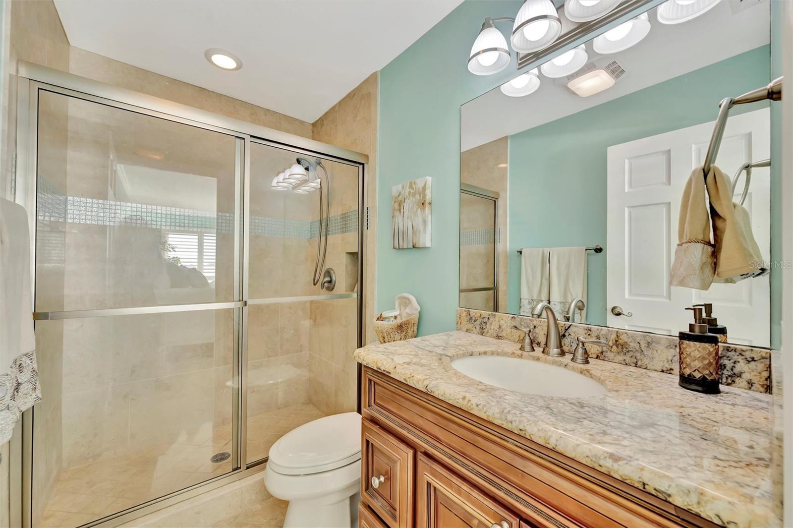 Image 29 of 68 For 4741 Independence Drive