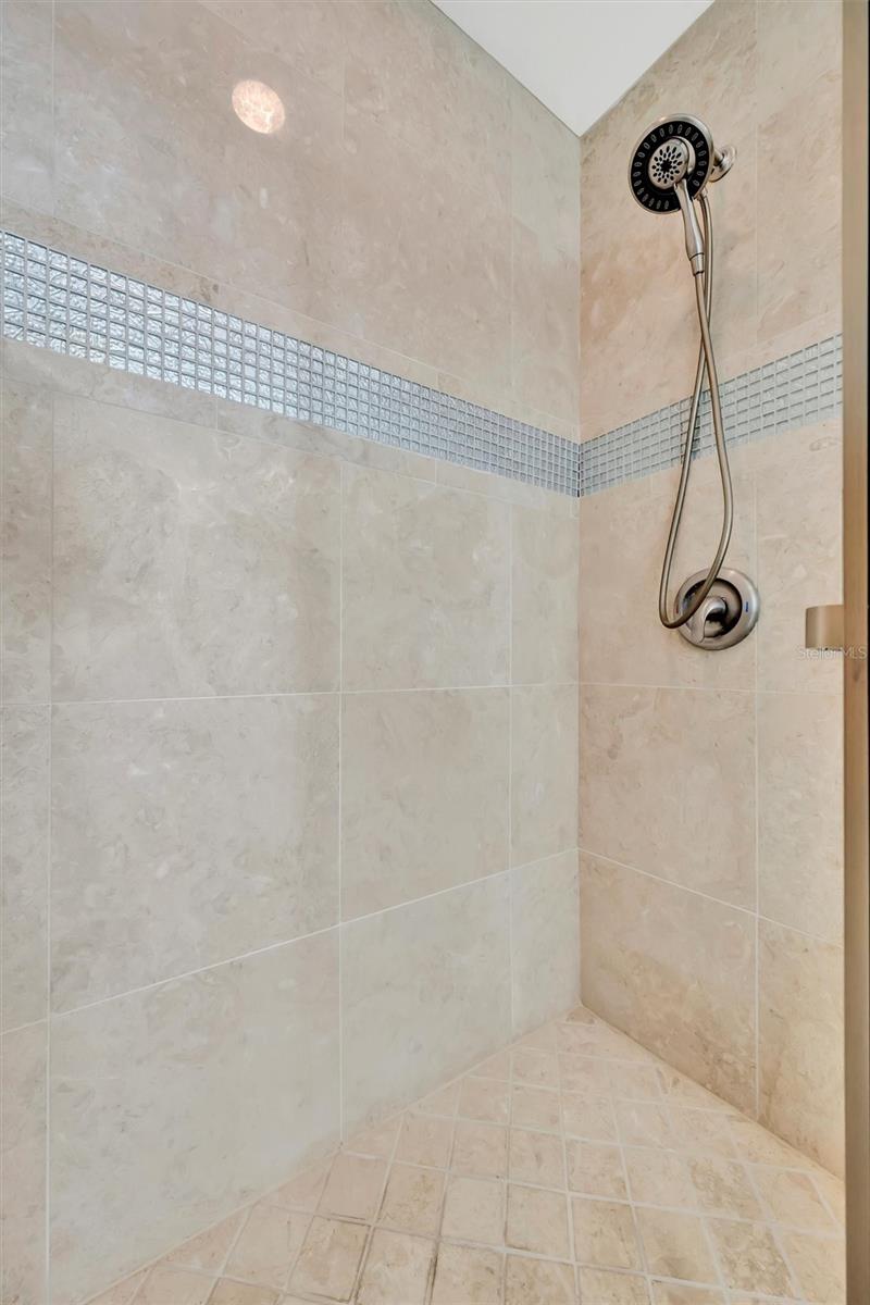 Image 31 of 68 For 4741 Independence Drive