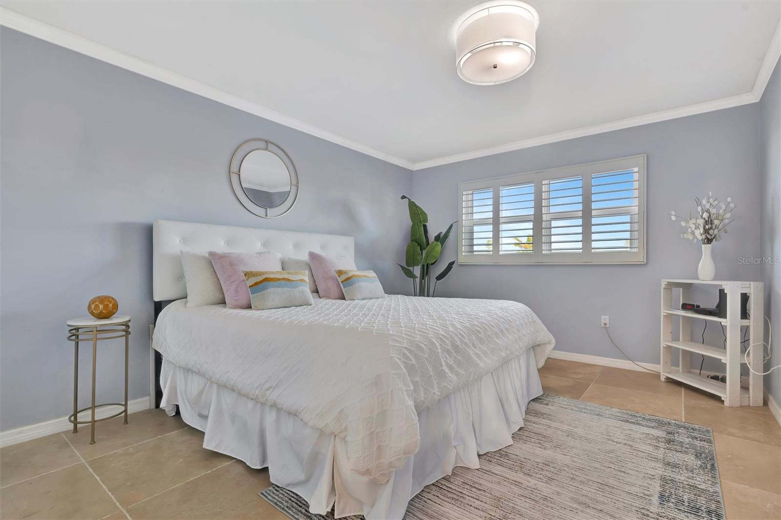 Image 34 of 68 For 4741 Independence Drive