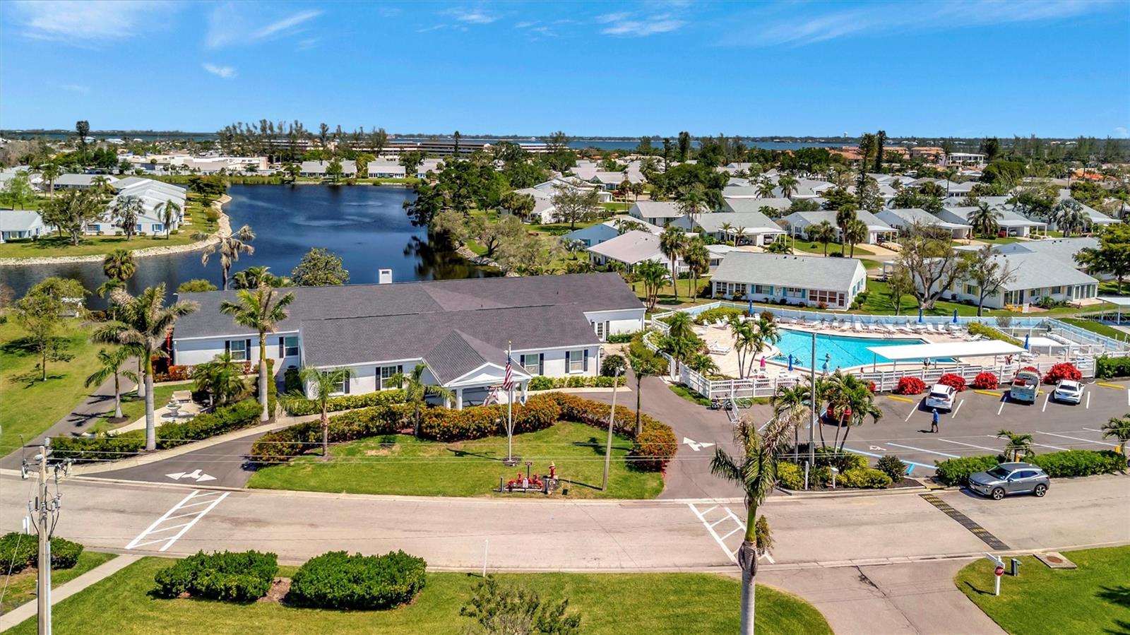 Image 51 of 68 For 4741 Independence Drive