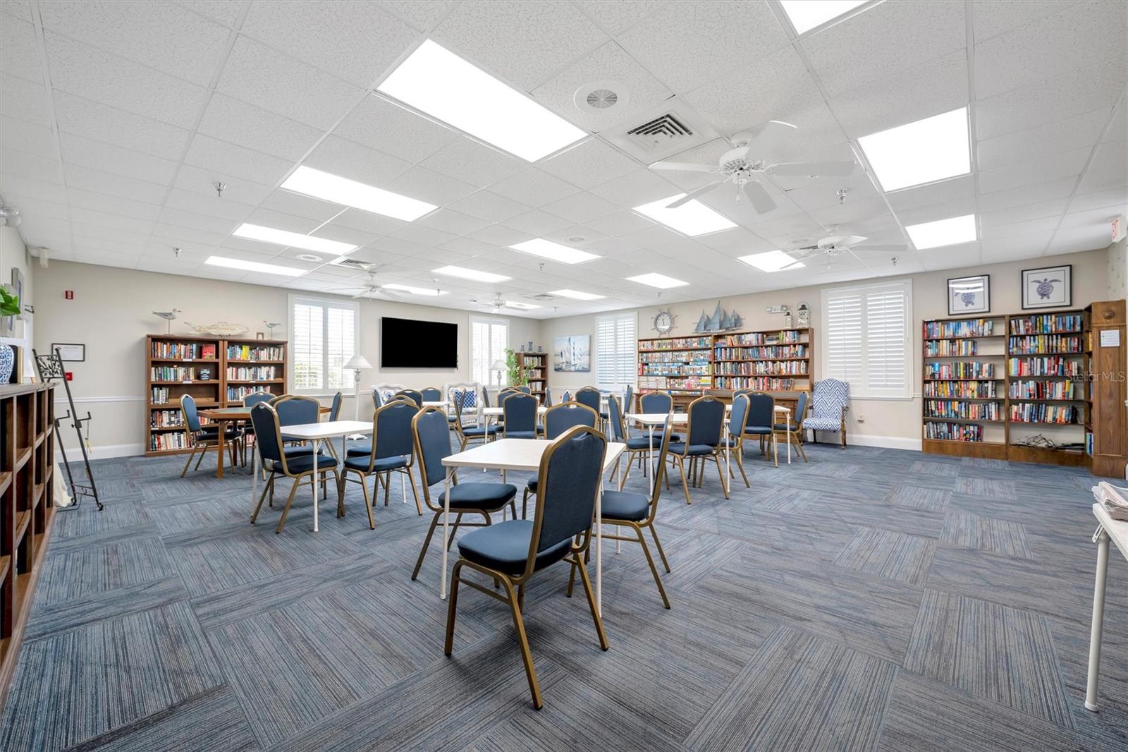 Image 57 of 68 For 4741 Independence Drive