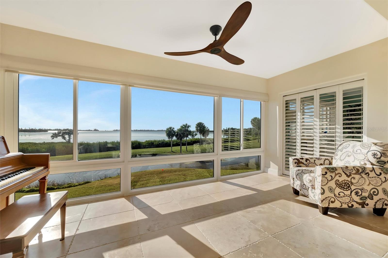 Image 7 of 68 For 4741 Independence Drive