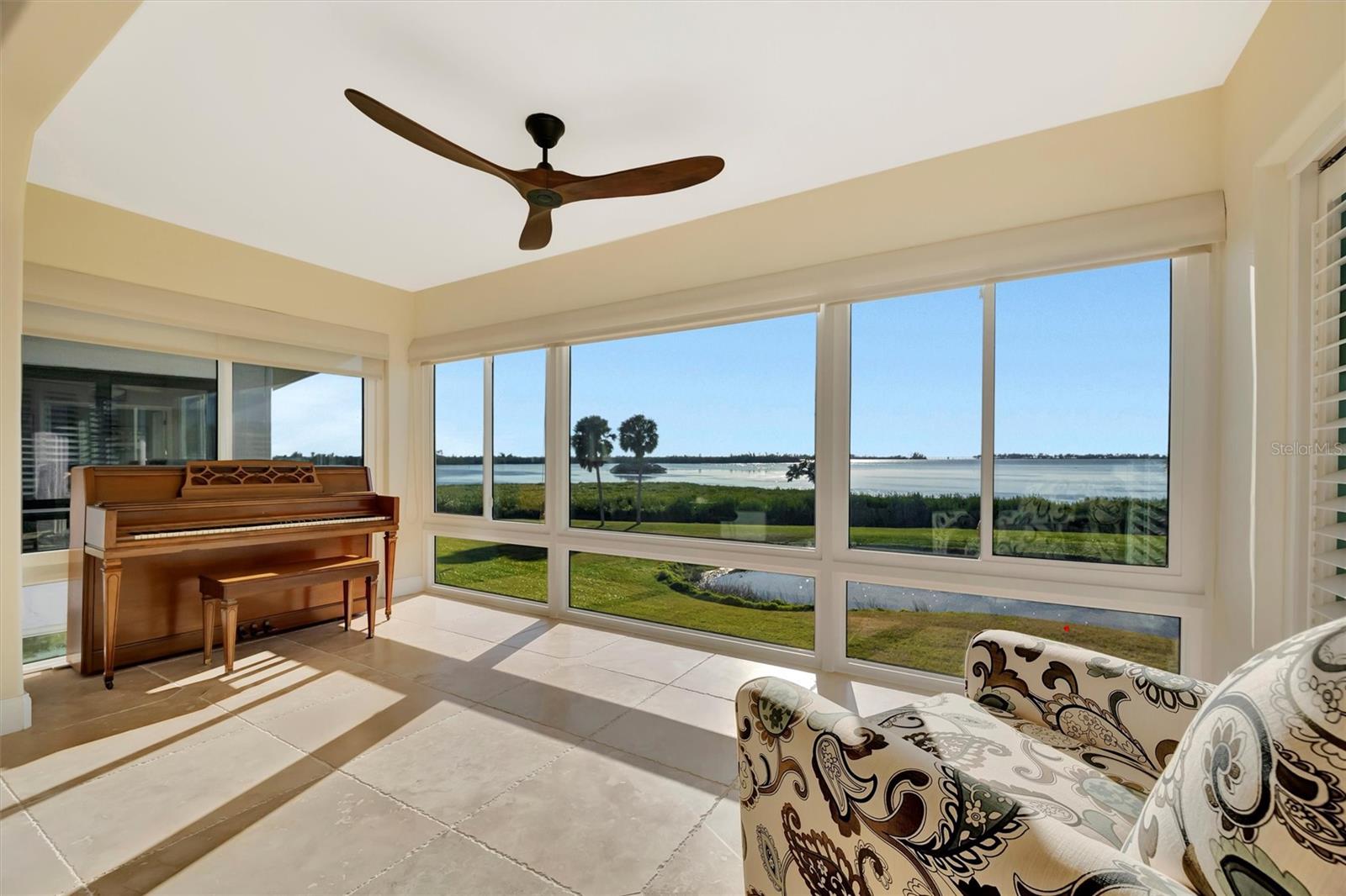 Image 8 of 68 For 4741 Independence Drive