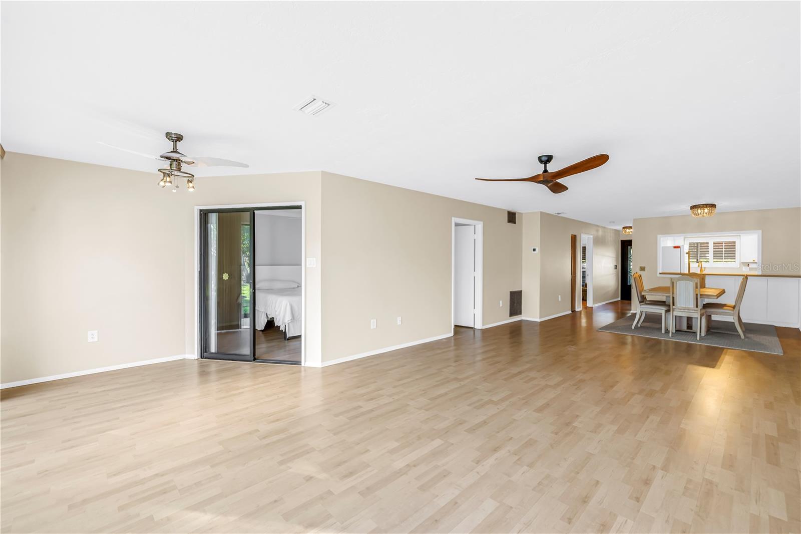 Image 19 of 40 For 3500 El Conquistador Parkway 203