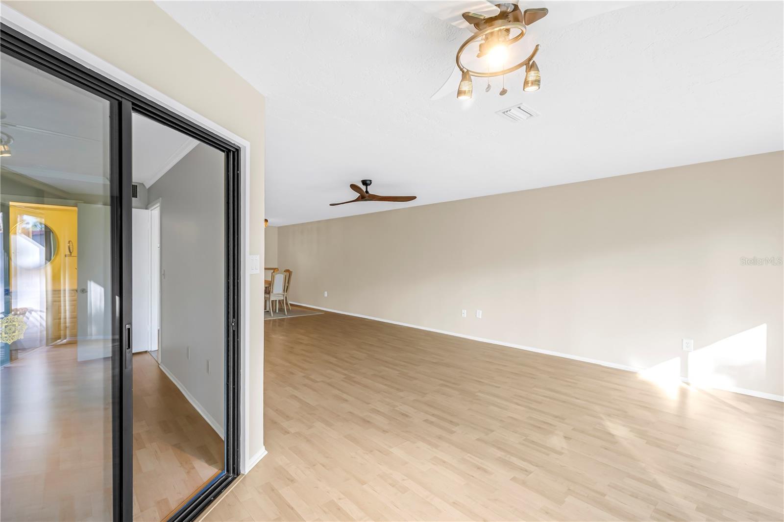 Image 23 of 40 For 3500 El Conquistador Parkway 203