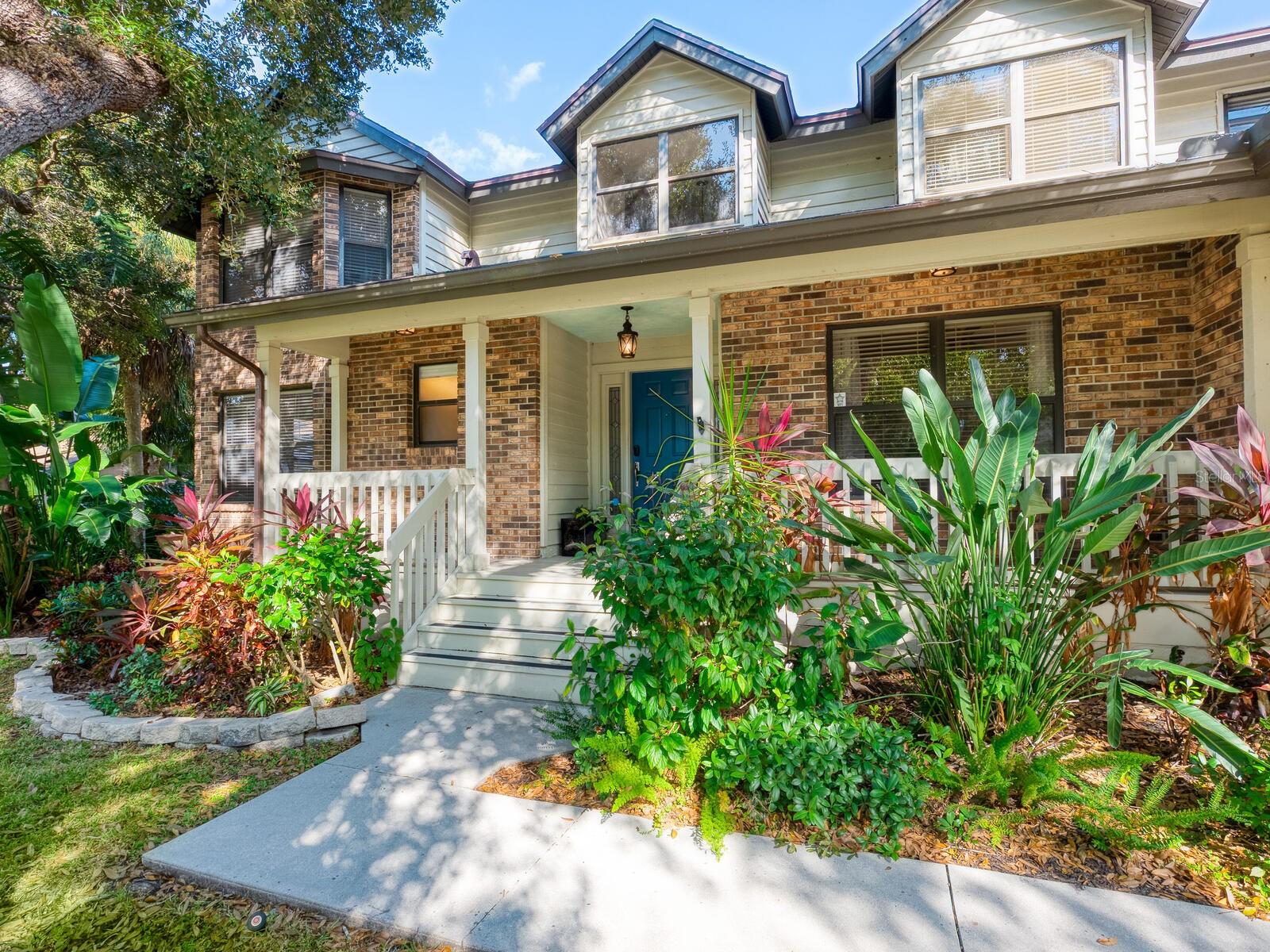 Image 3 of 59 For 1533 Oak Way