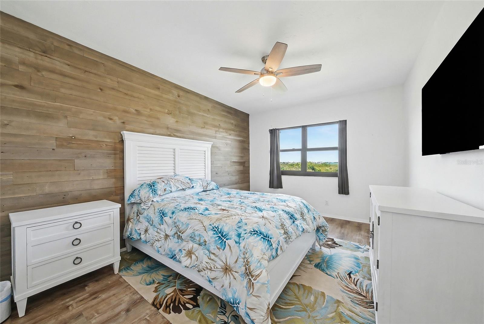 Image 23 of 68 For 5408 Eagles Point Circle 302