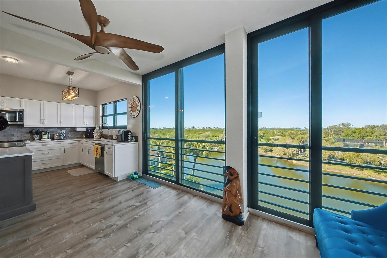 Image 31 of 68 For 5408 Eagles Point Circle 302