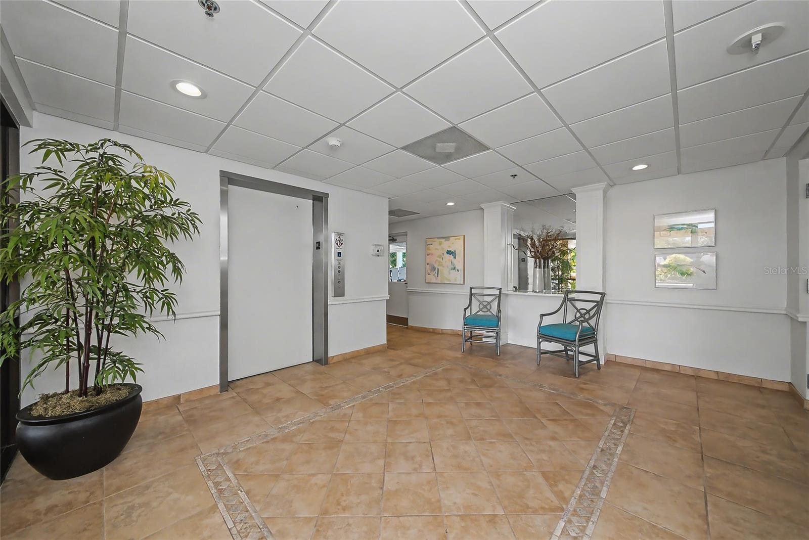 Image 36 of 68 For 5408 Eagles Point Circle 302