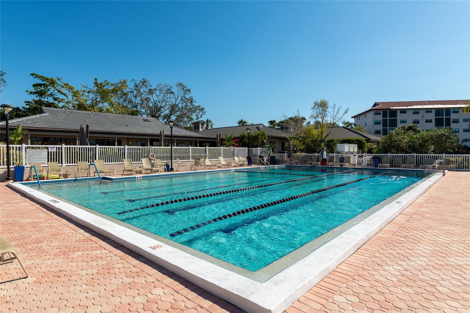 Image 41 of 68 For 5408 Eagles Point Circle 302