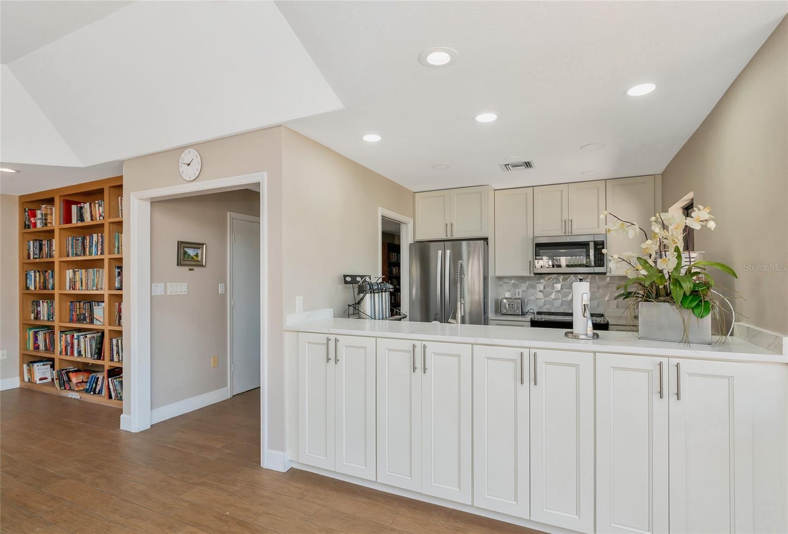 Image 51 of 68 For 5408 Eagles Point Circle 302