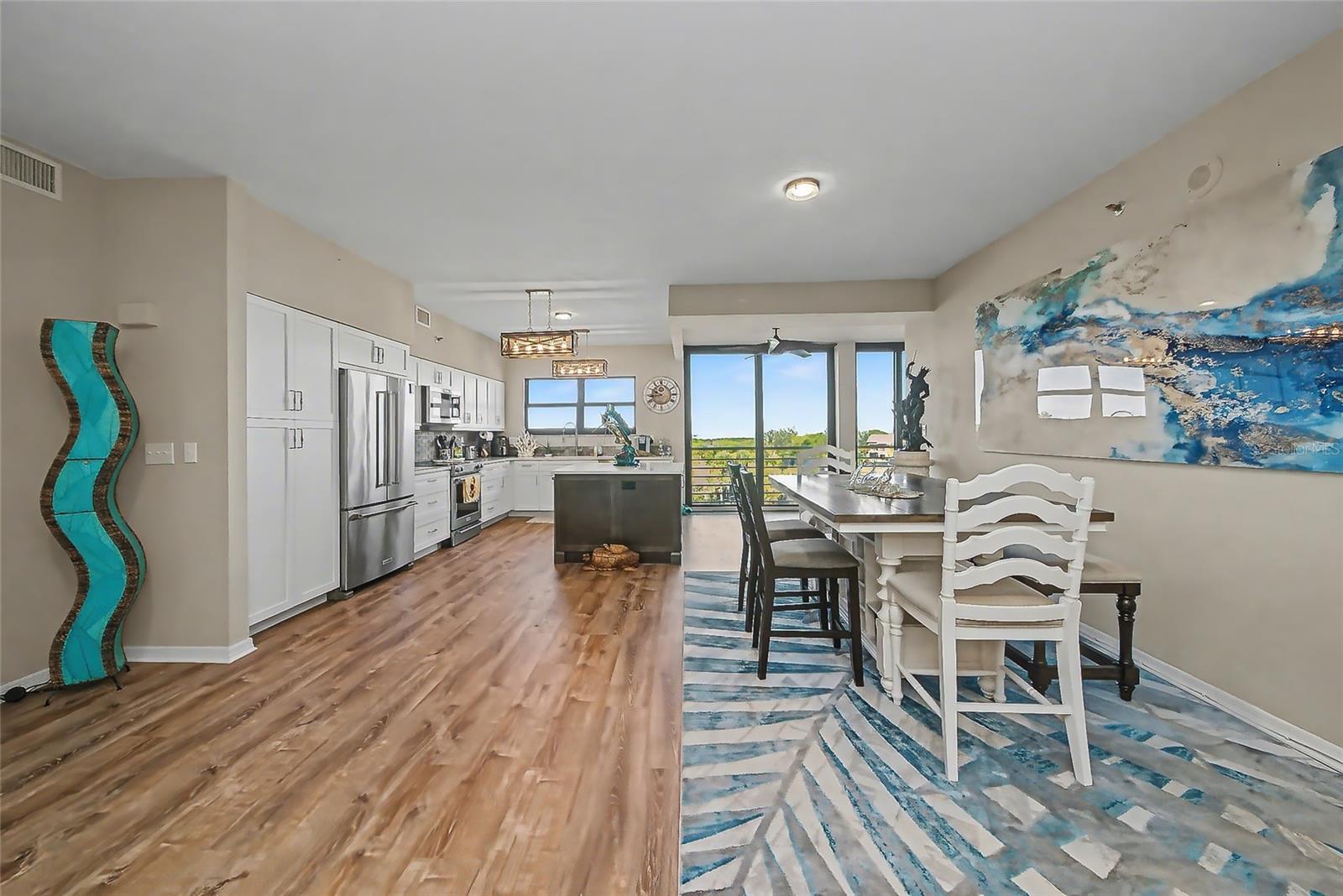 Image 8 of 68 For 5408 Eagles Point Circle 302