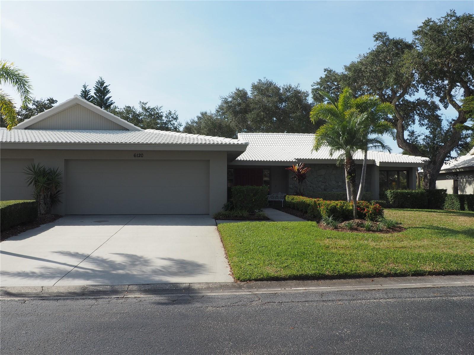 Details for 6120 Wilshire Circle 6, SARASOTA, FL 34238
