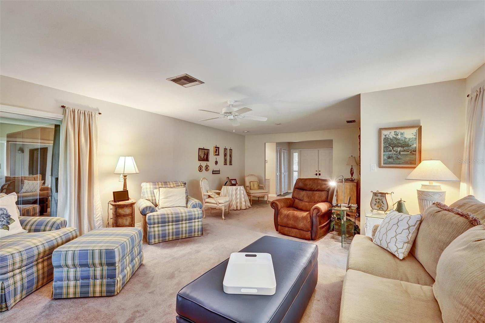 Image 15 of 42 For 6120 Wilshire Circle 6