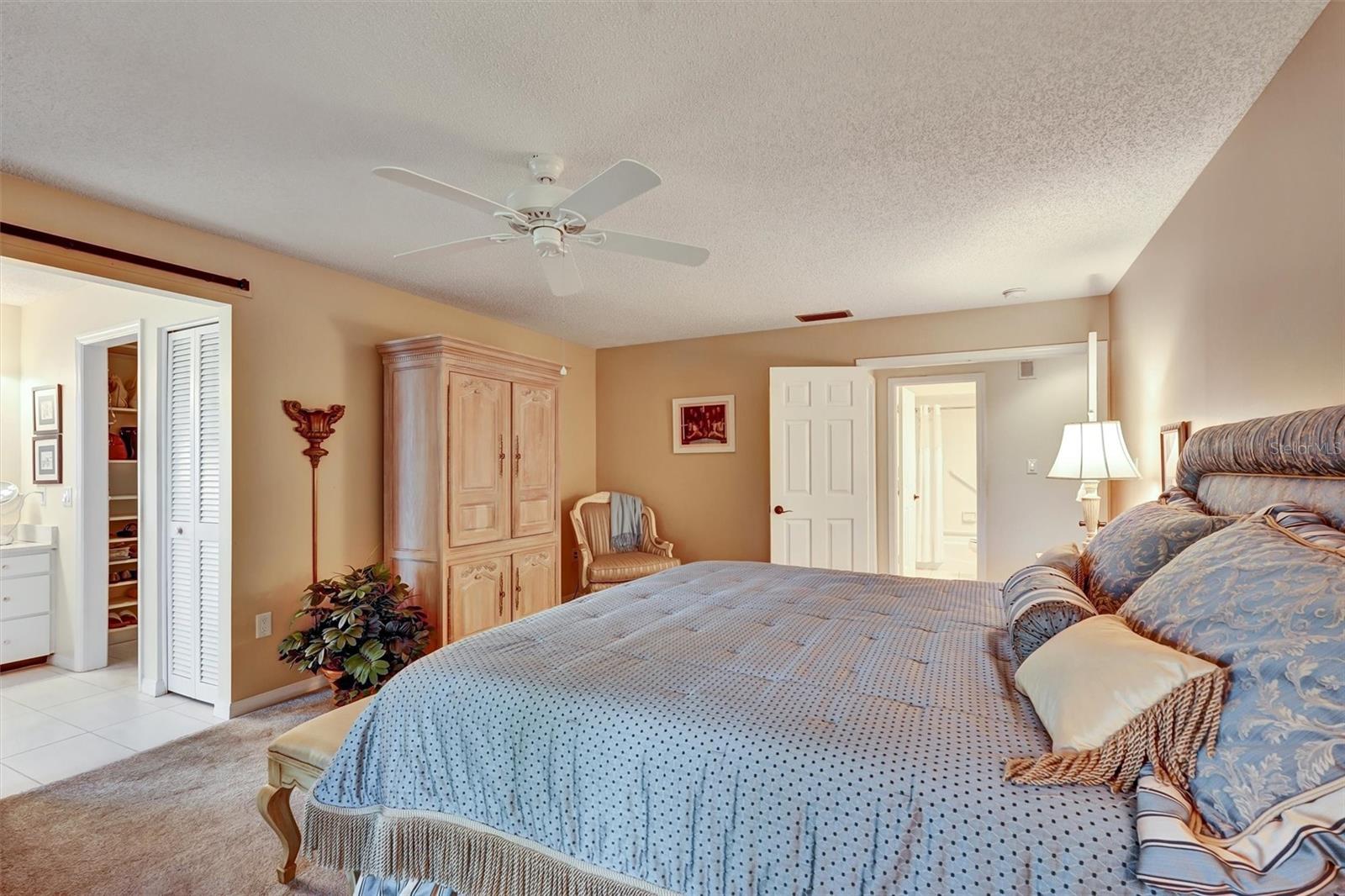 Image 23 of 42 For 6120 Wilshire Circle 6