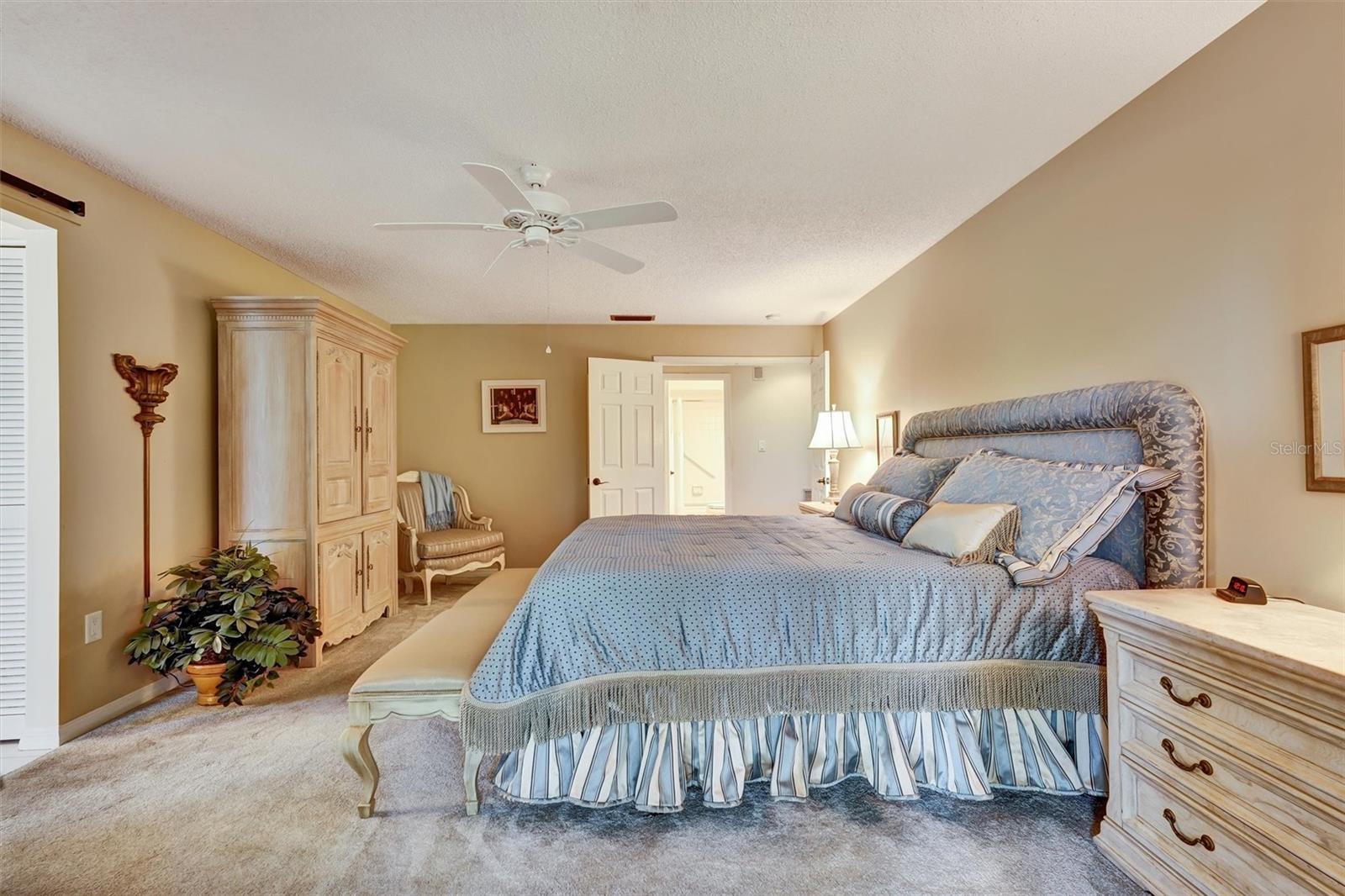 Image 25 of 42 For 6120 Wilshire Circle 6