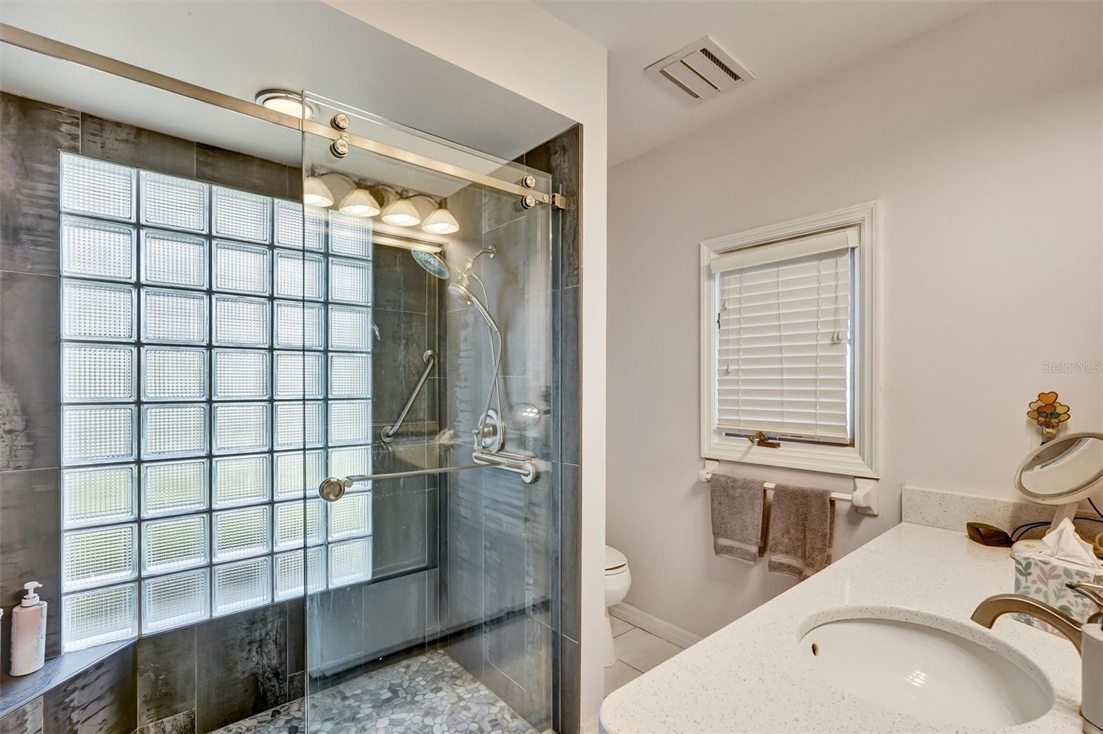 Image 30 of 42 For 6120 Wilshire Circle 6