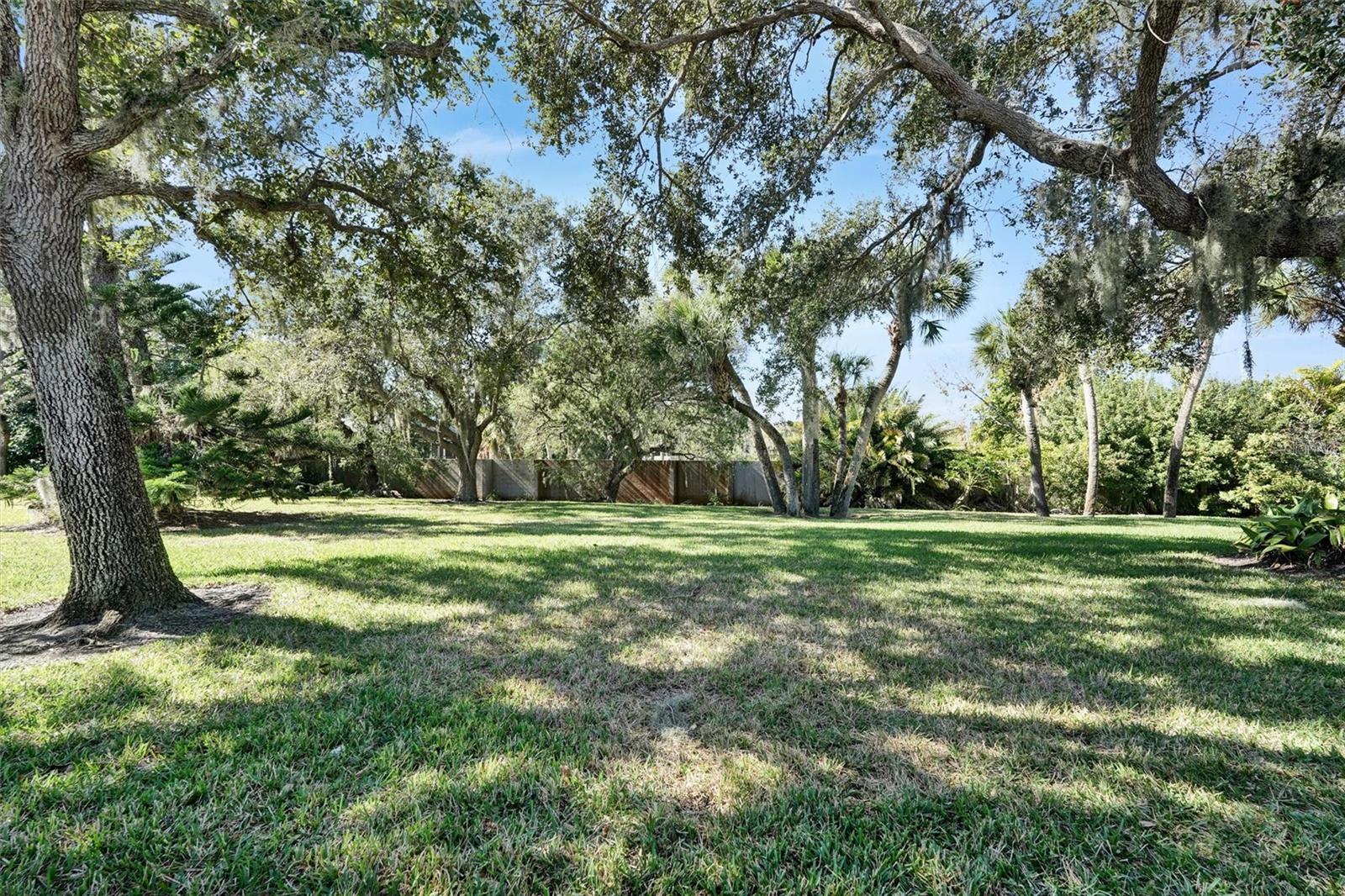 Image 39 of 42 For 6120 Wilshire Circle 6