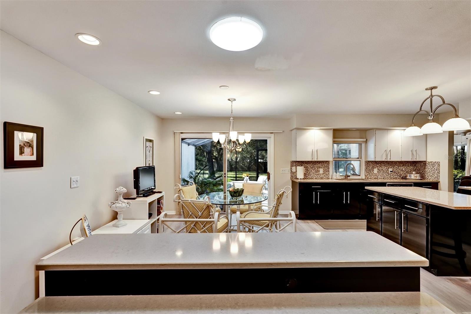 Image 8 of 42 For 6120 Wilshire Circle 6