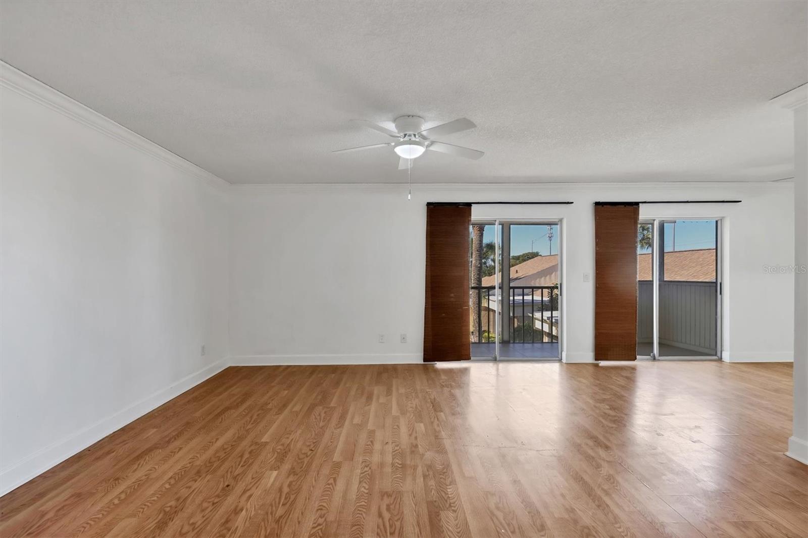 Image 11 of 30 For 6343 Manatee Avenue W