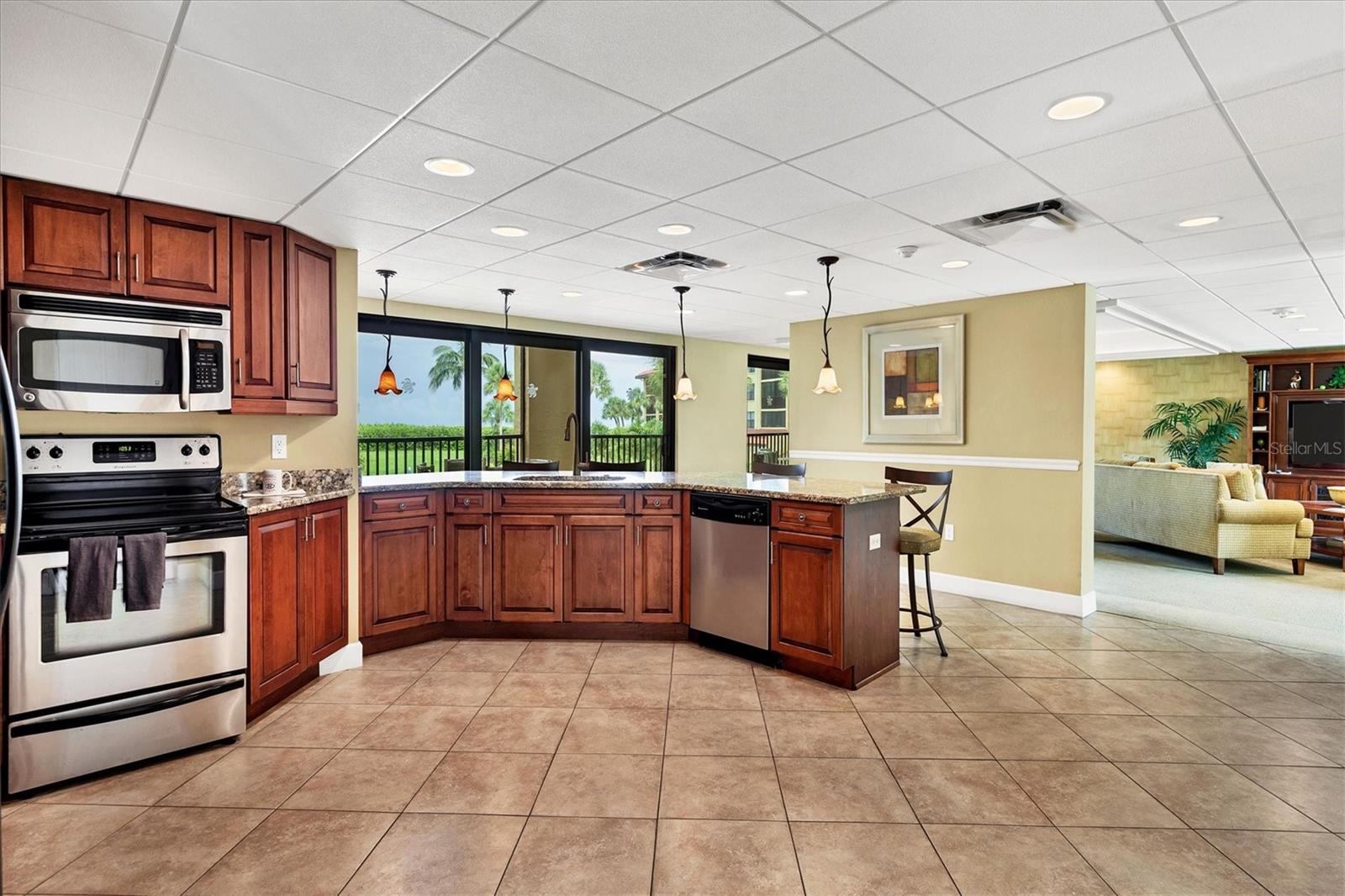 Image 43 of 53 For 8730 Midnight Pass Road 202