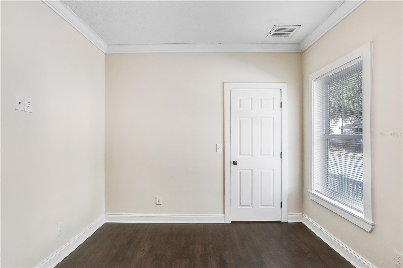 Image 17 of 21 For 3409 Jefferson Street