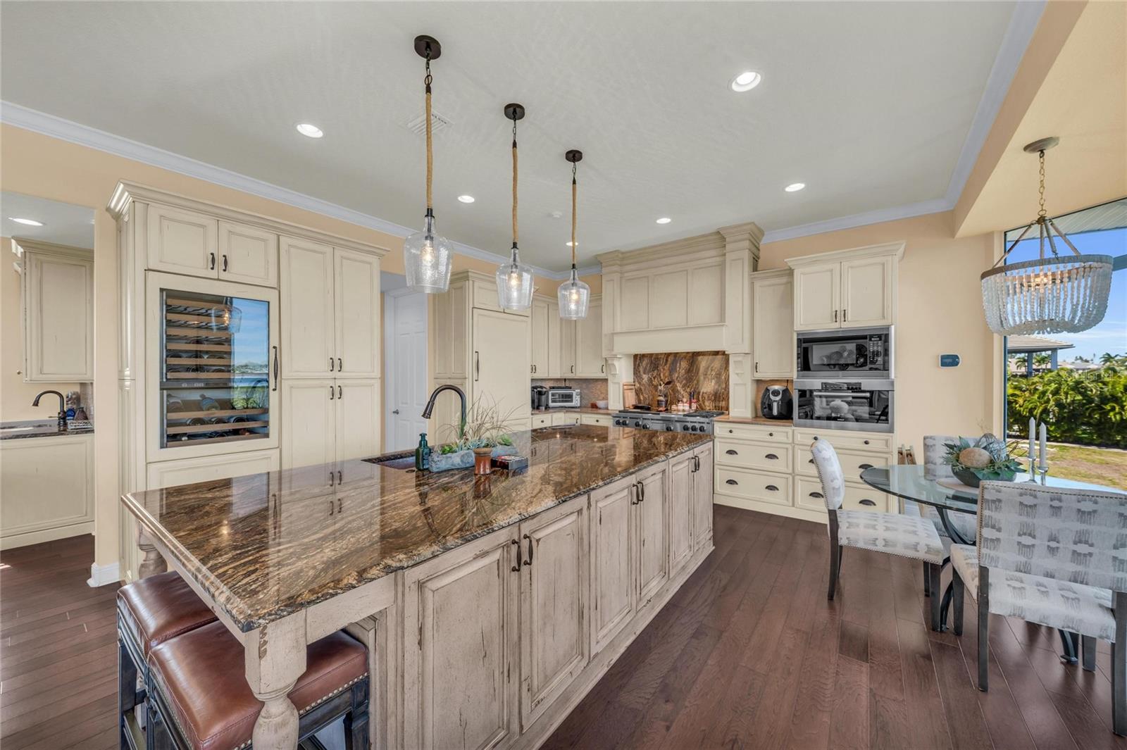 Image 31 of 99 For 12413 Baypointe Terrace