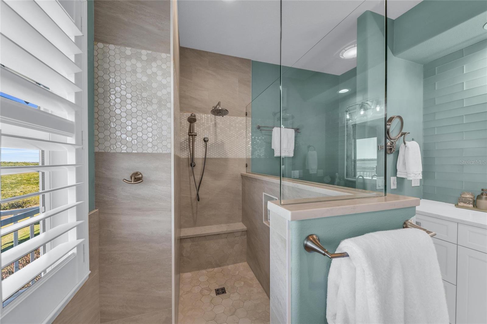 Image 61 of 99 For 12413 Baypointe Terrace