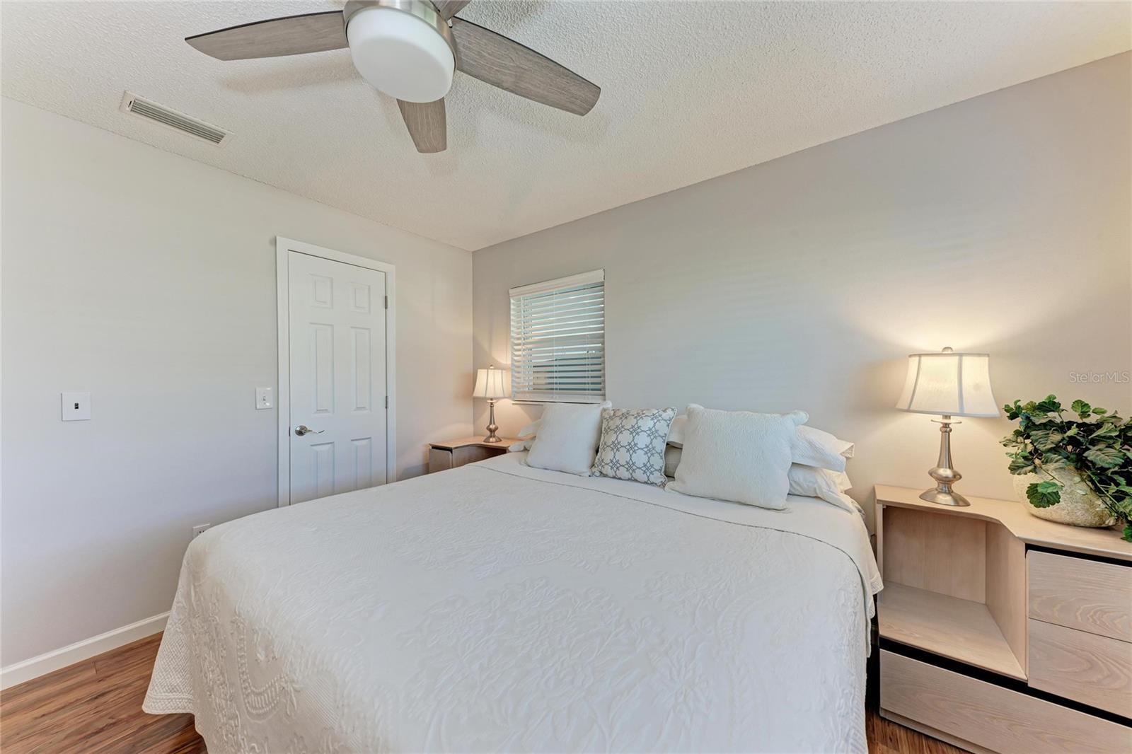 Image 29 of 41 For 5992 Coral Way