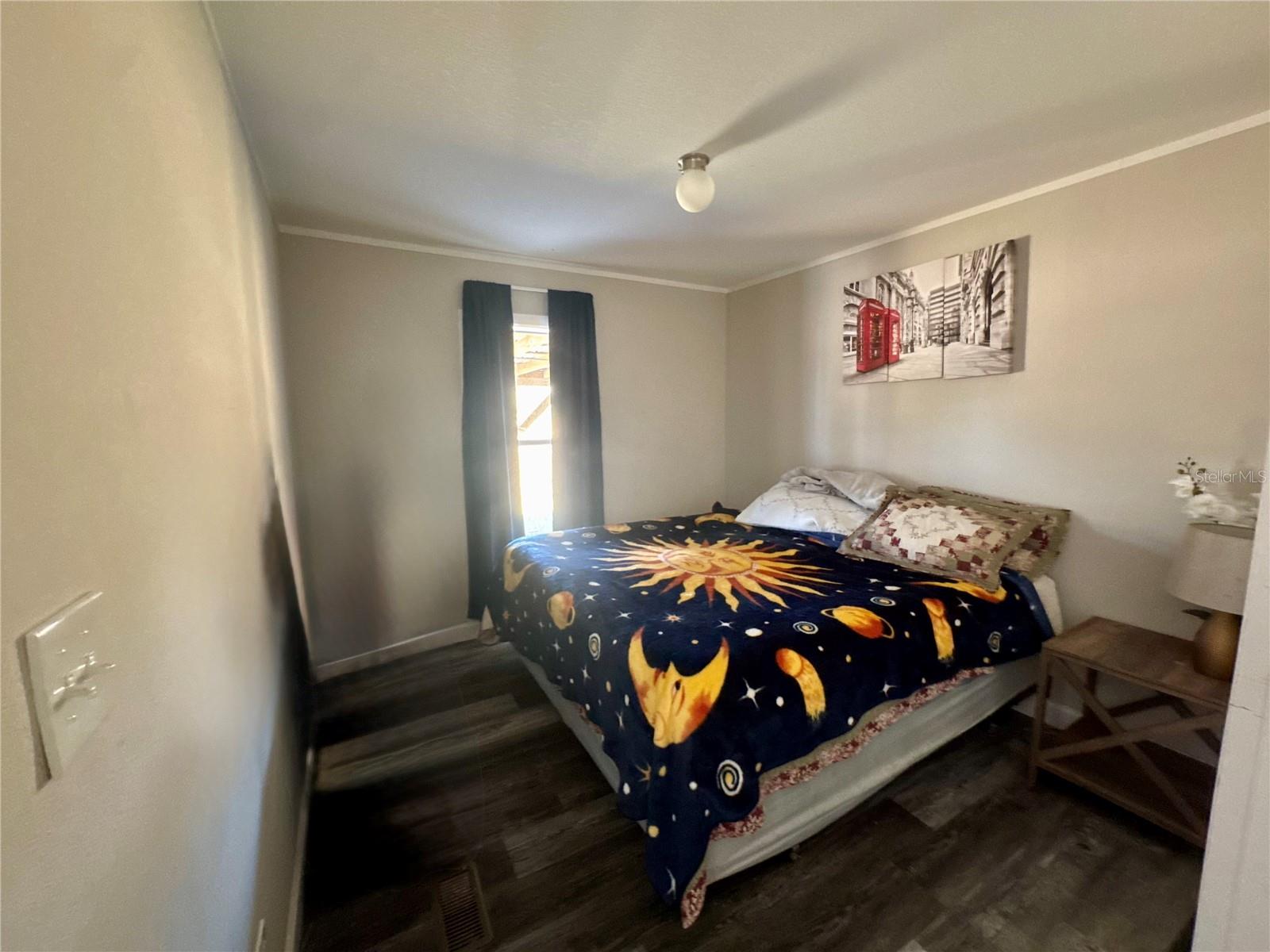 Image 13 of 40 For 9930 Hoth Road