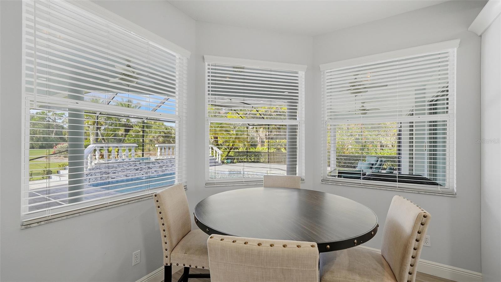 Image 29 of 77 For 9402 Glen Abbey Lane