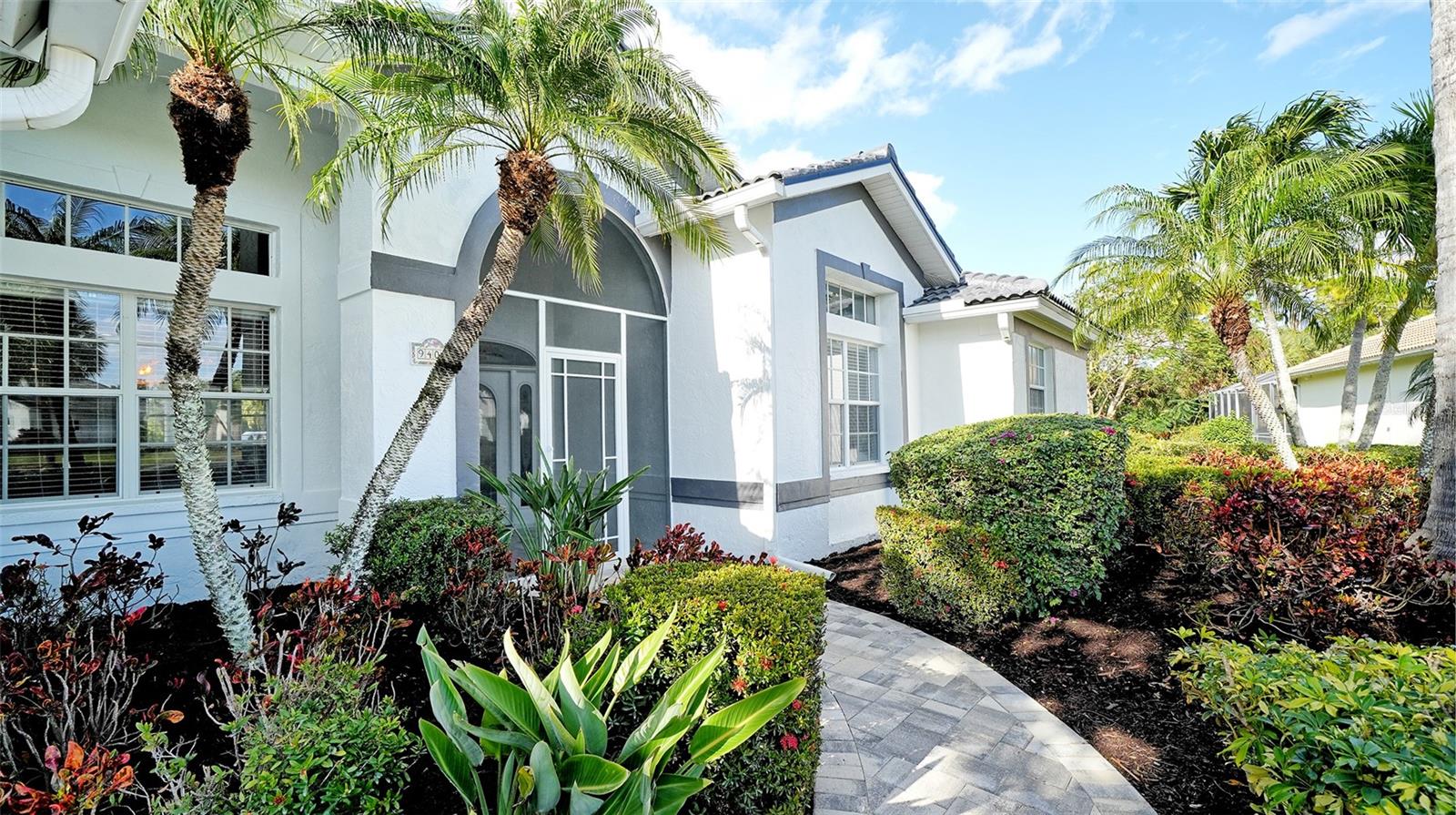 Image 3 of 77 For 9402 Glen Abbey Lane