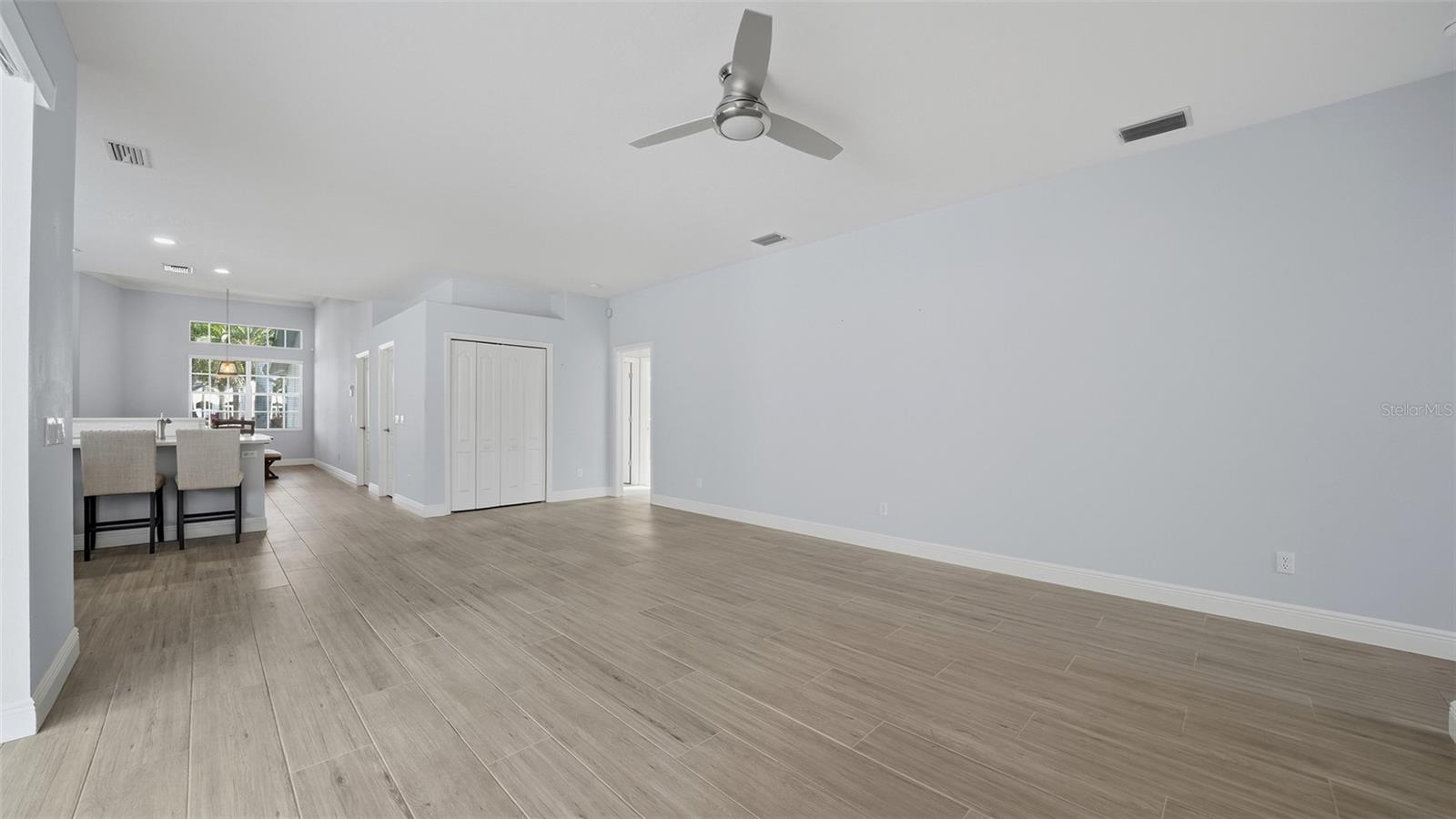 Image 32 of 77 For 9402 Glen Abbey Lane