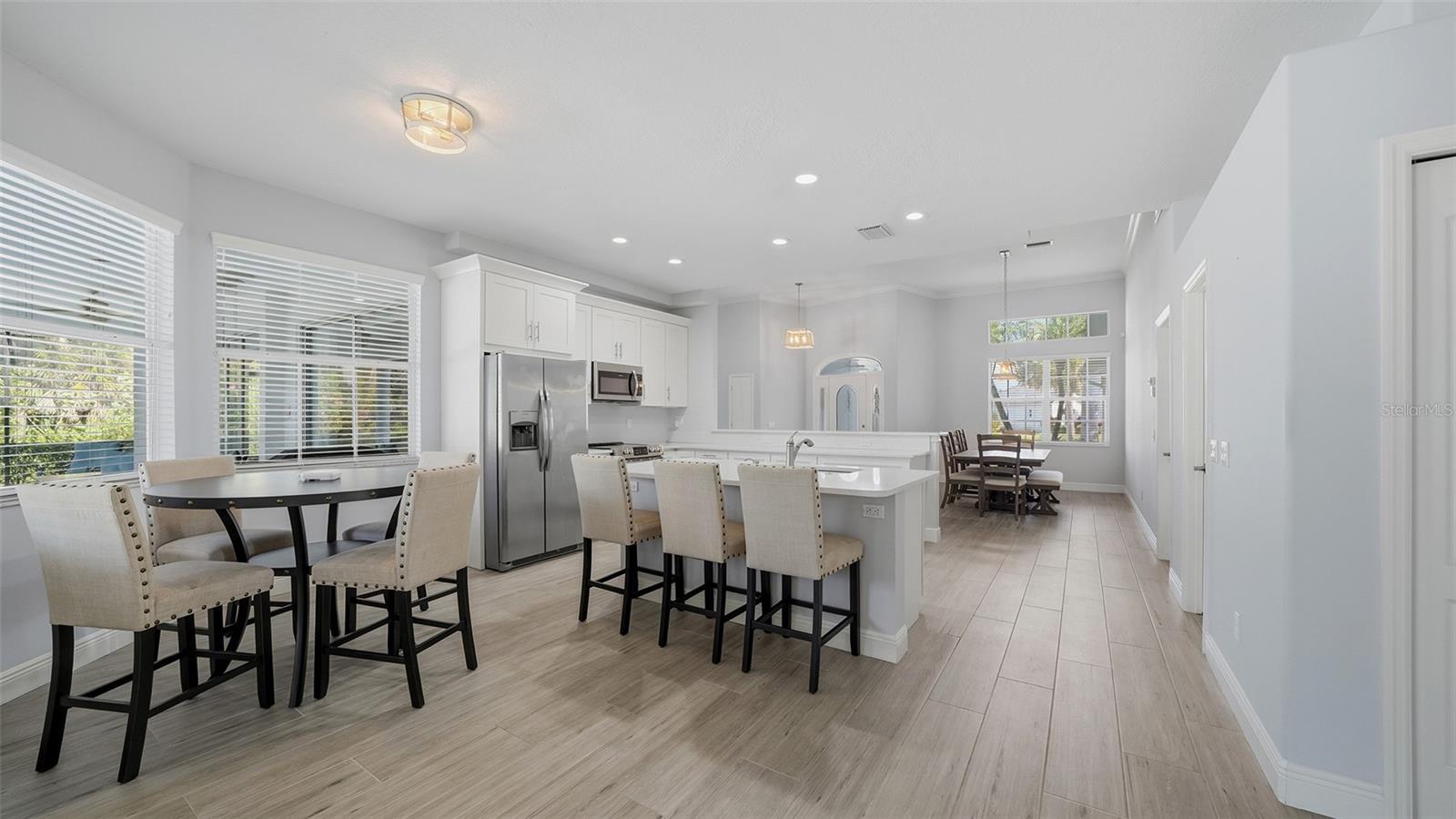 Image 6 of 77 For 9402 Glen Abbey Lane