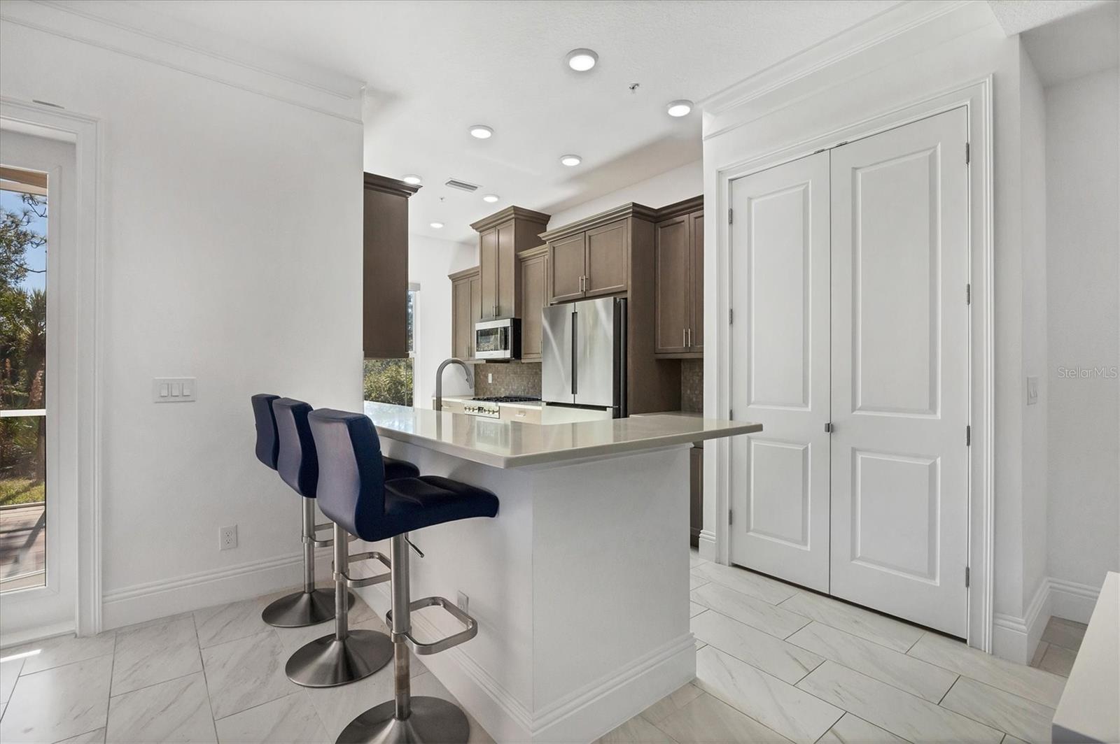 Image 11 of 39 For 7835 Hidden Creek Loop 101